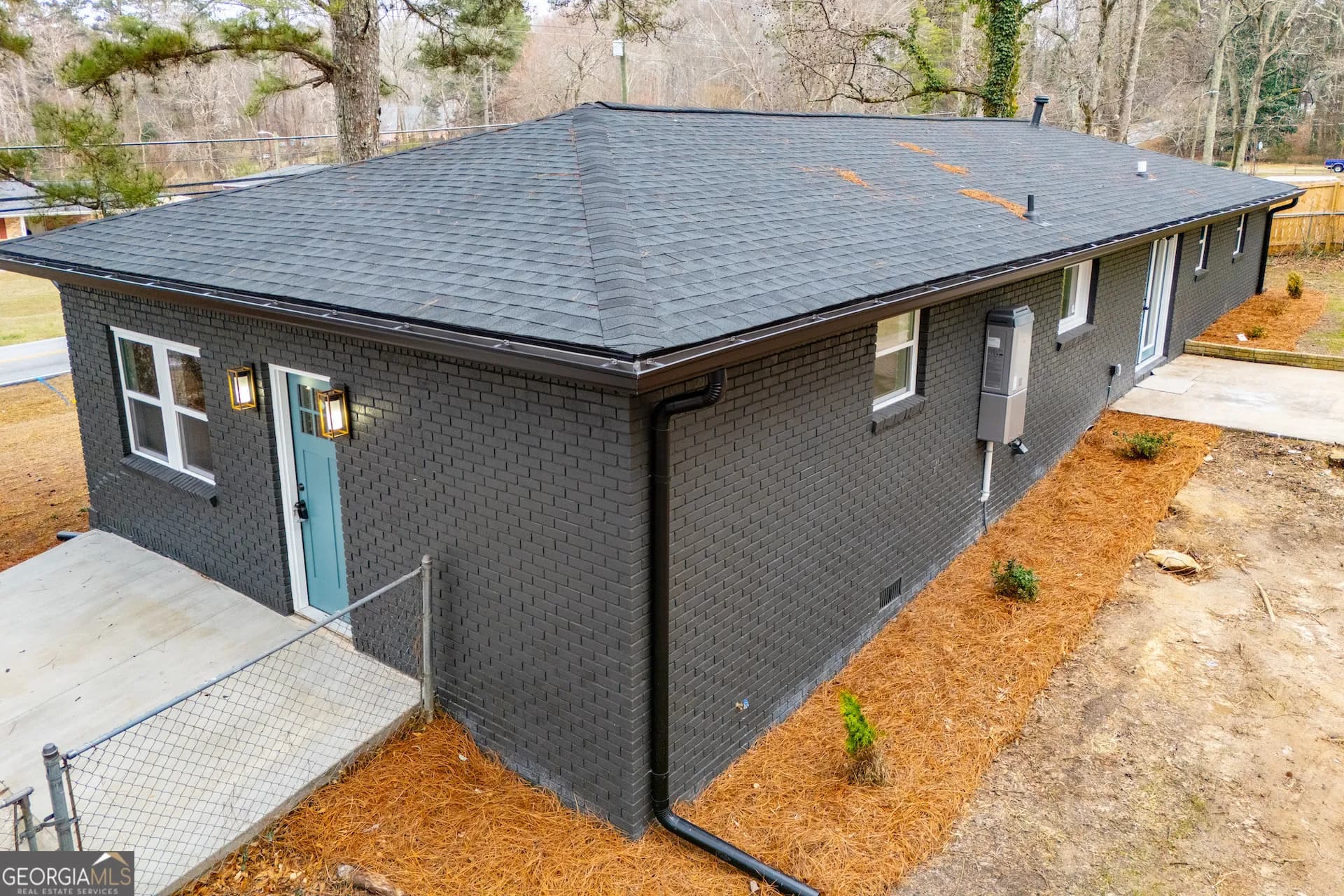 757 N Burnt Hickory Rd — photo 13 of 50
