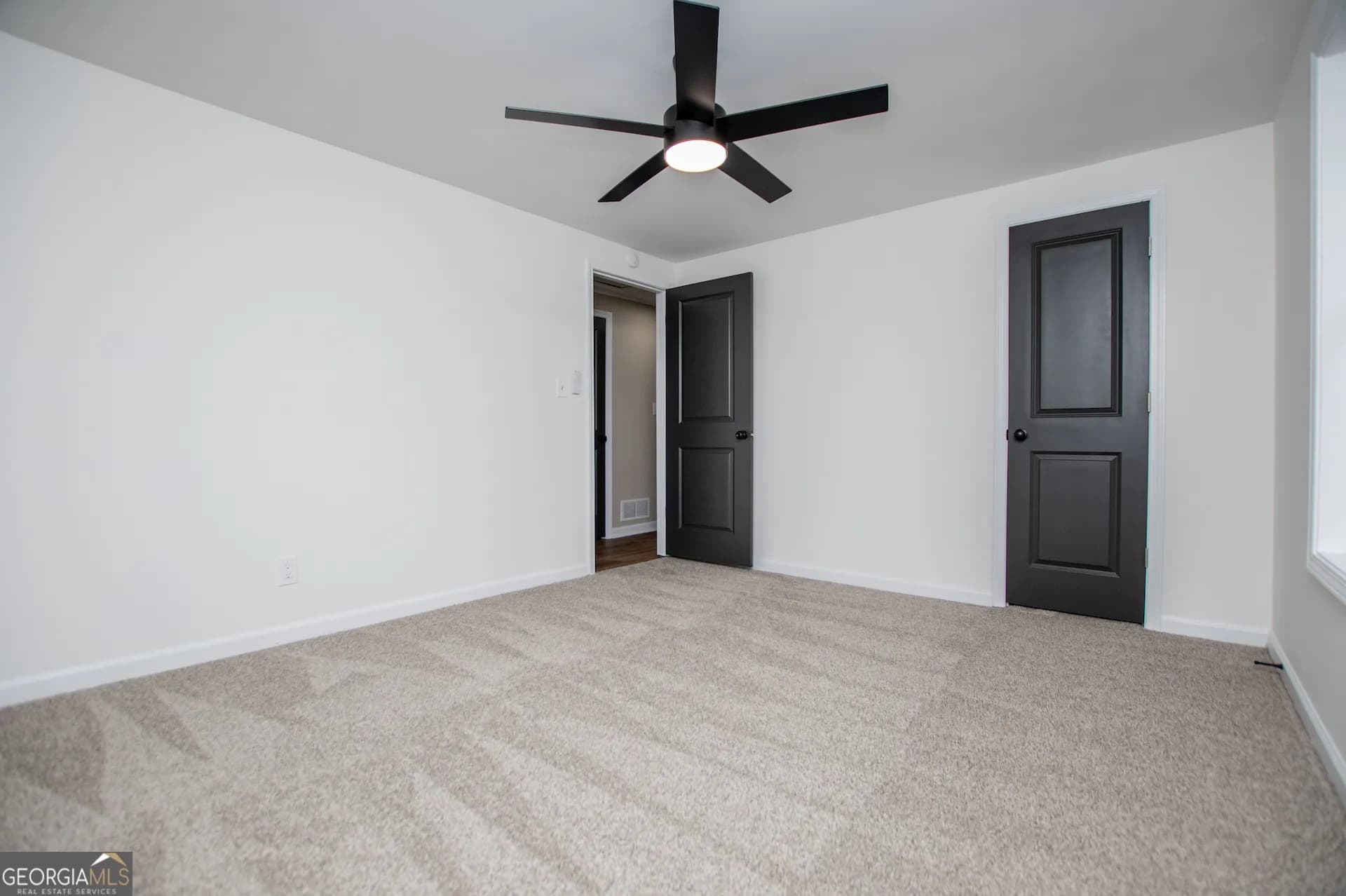 757 N Burnt Hickory Rd — photo 16 of 50