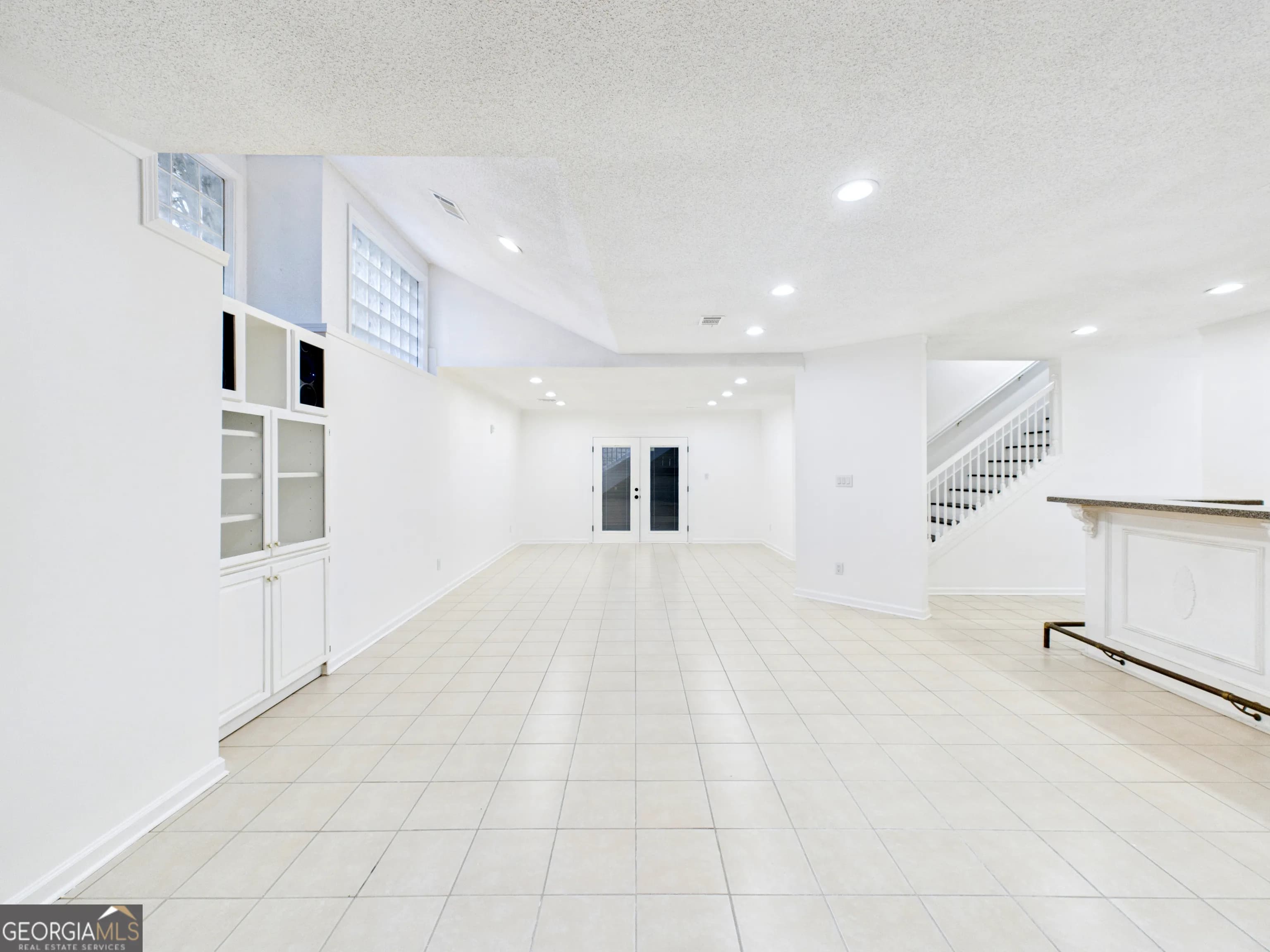 5302 Greenway Dr — photo 47 of 81