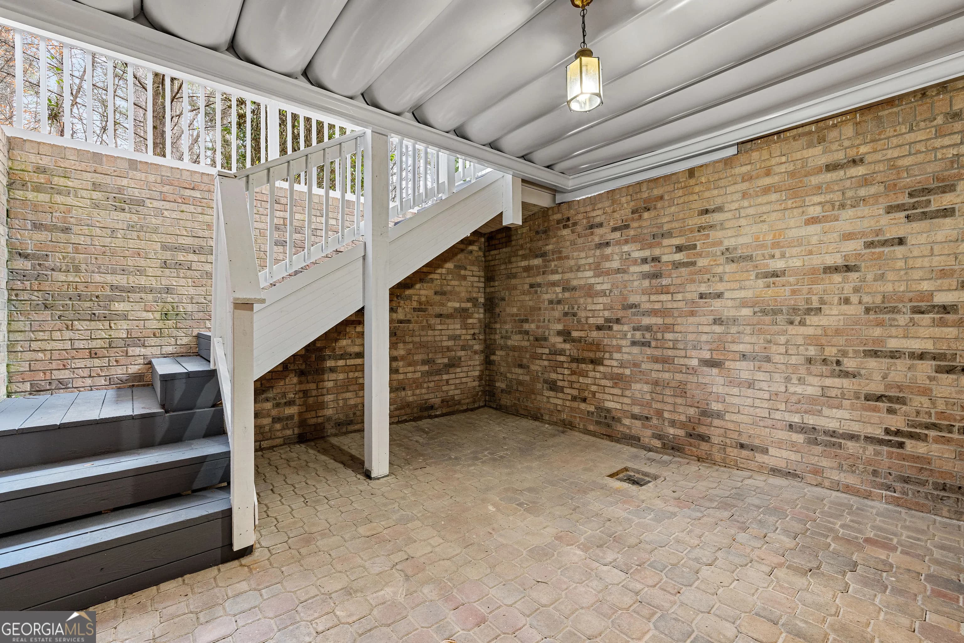 5302 Greenway Dr — photo 55 of 81