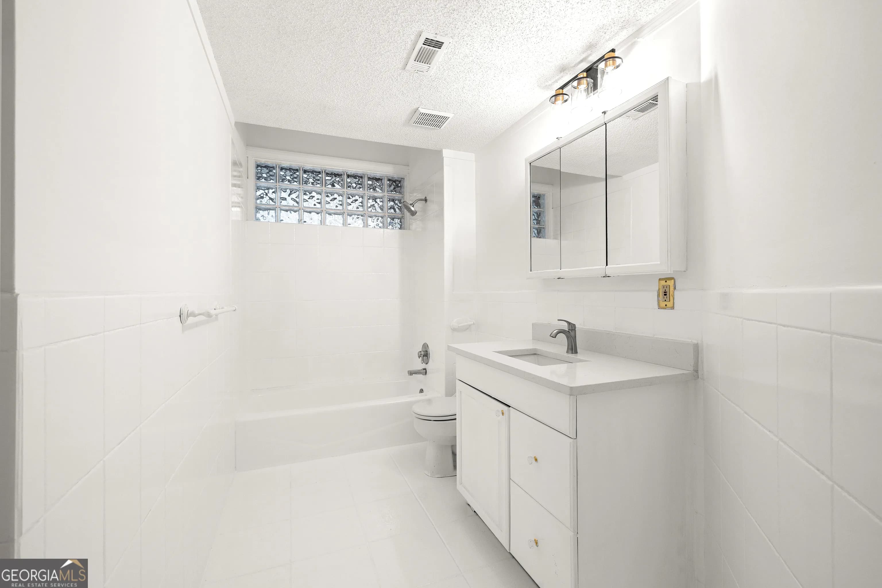 5302 Greenway Dr — photo 52 of 81