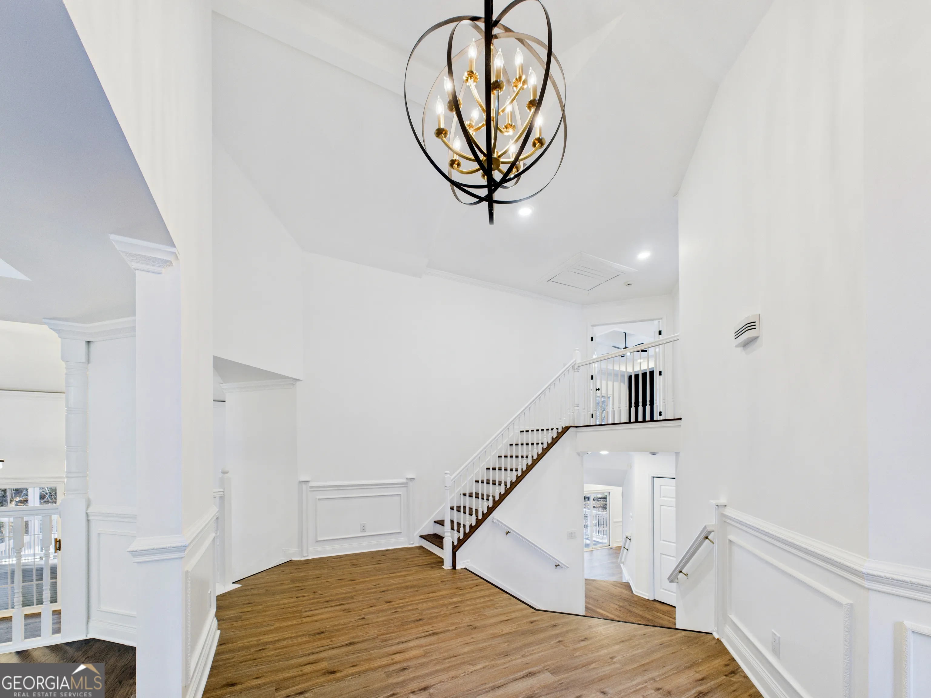 5302 Greenway Dr — photo 46 of 81