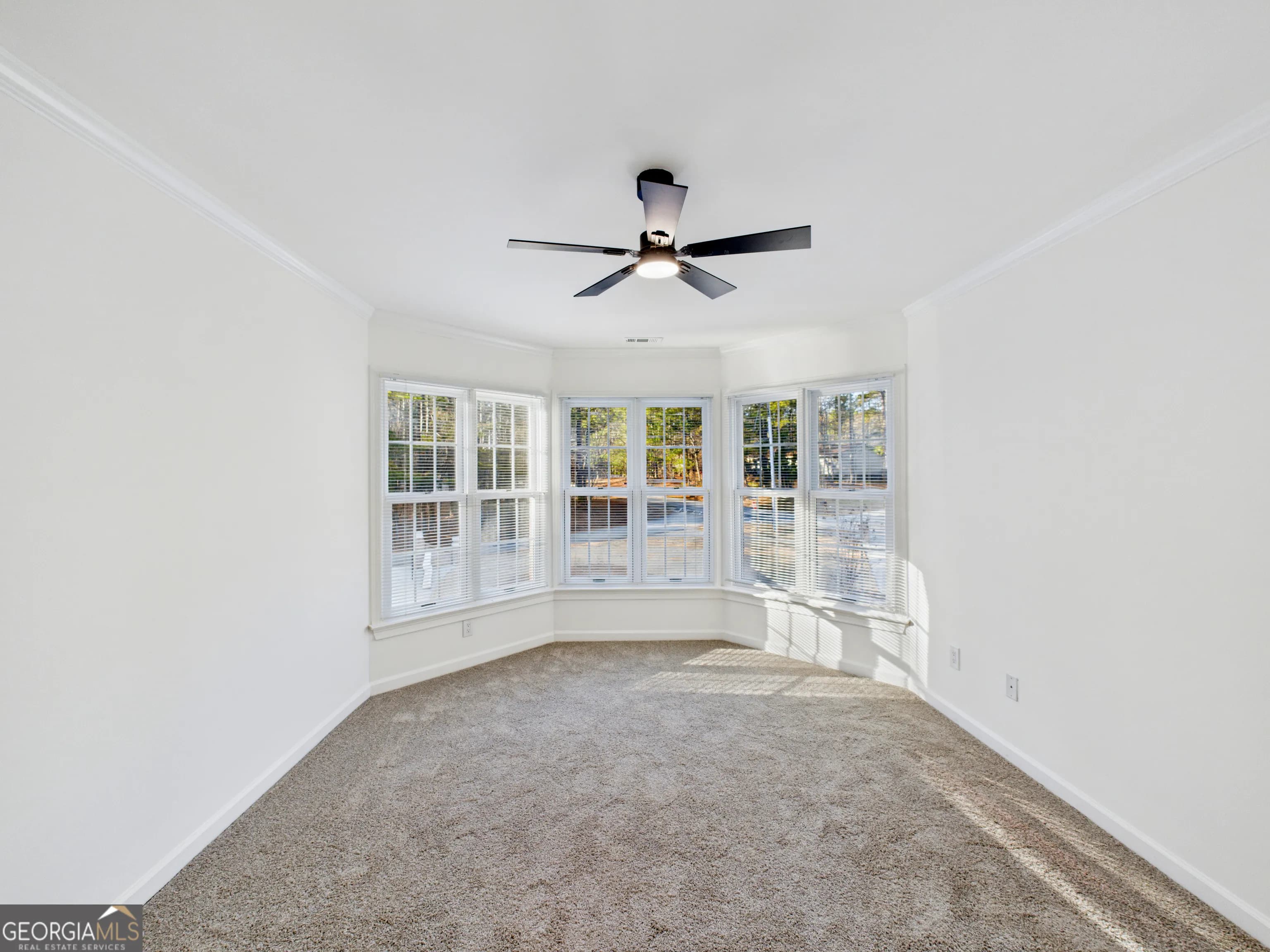 5302 Greenway Dr — photo 41 of 81
