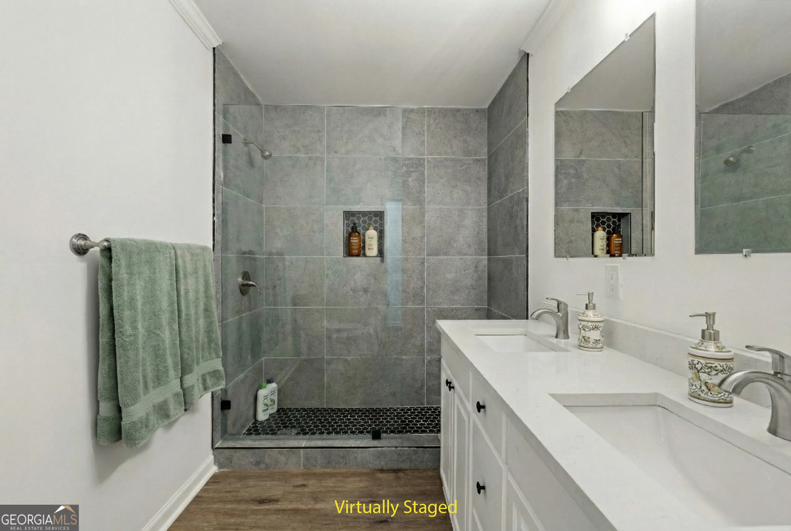 5302 Greenway Dr — photo 20 of 81