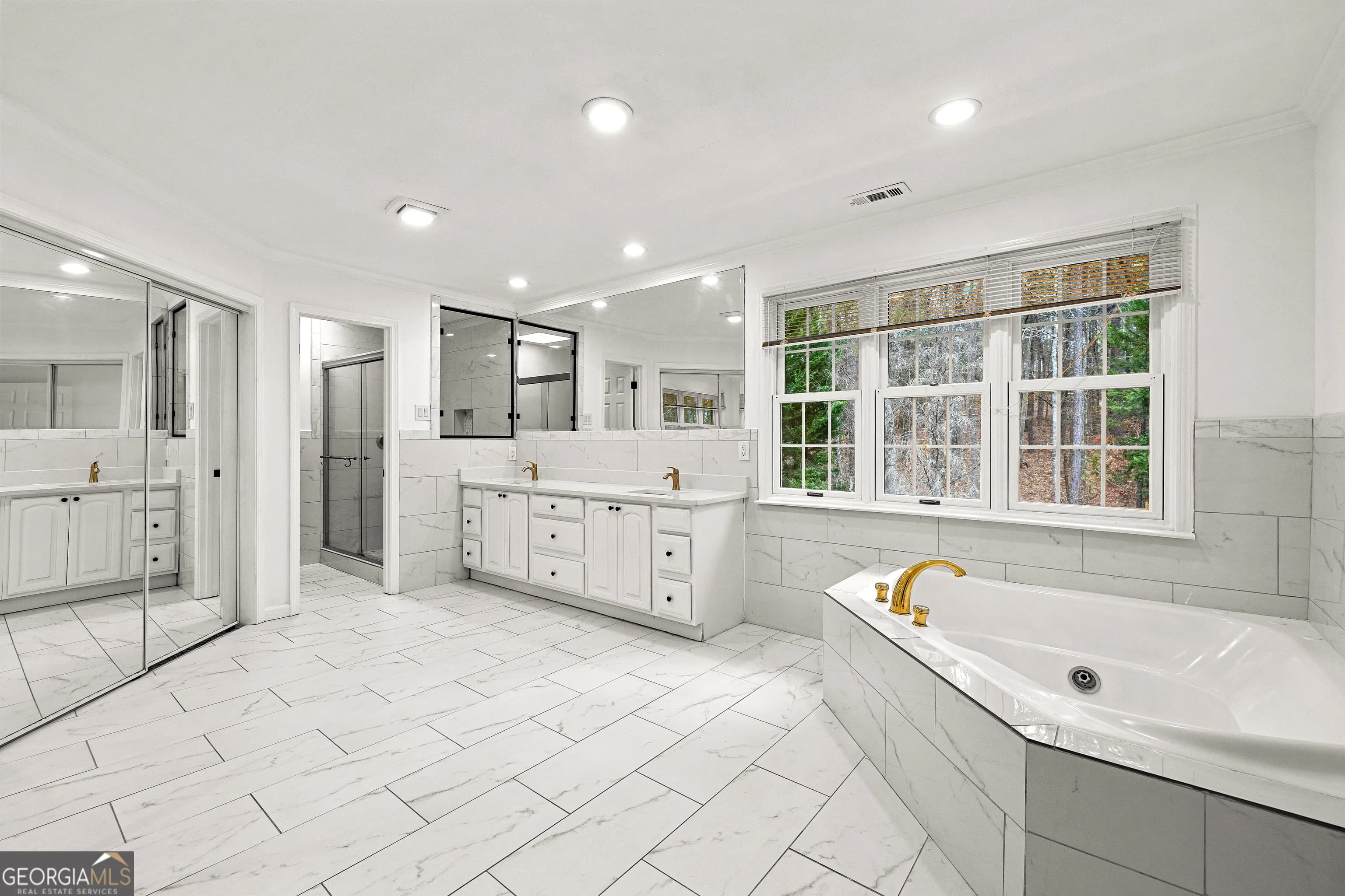 5302 Greenway Dr — photo 30 of 81