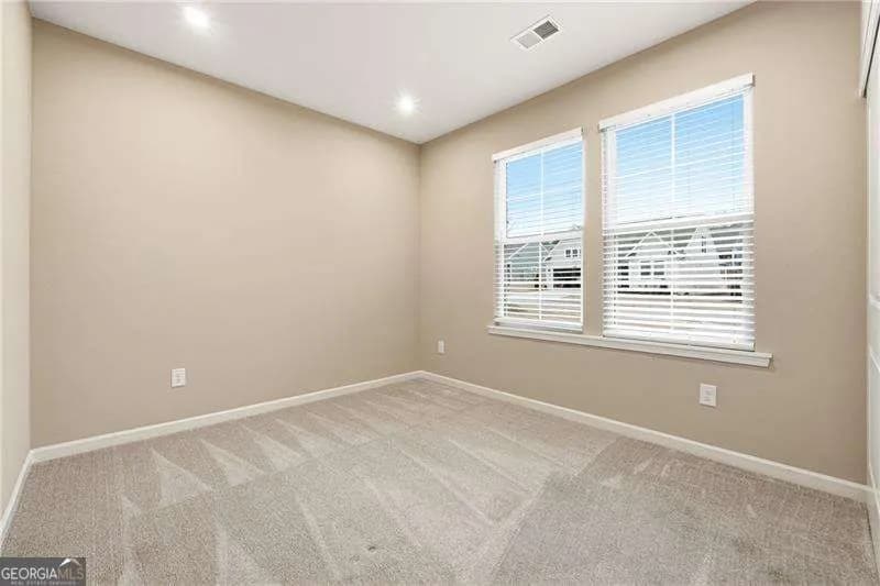 168 Balsam Dr — photo 12 of 25