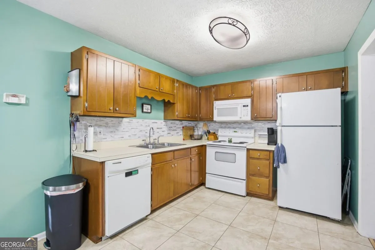 604 Punkintown Rd — photo 16 of 20