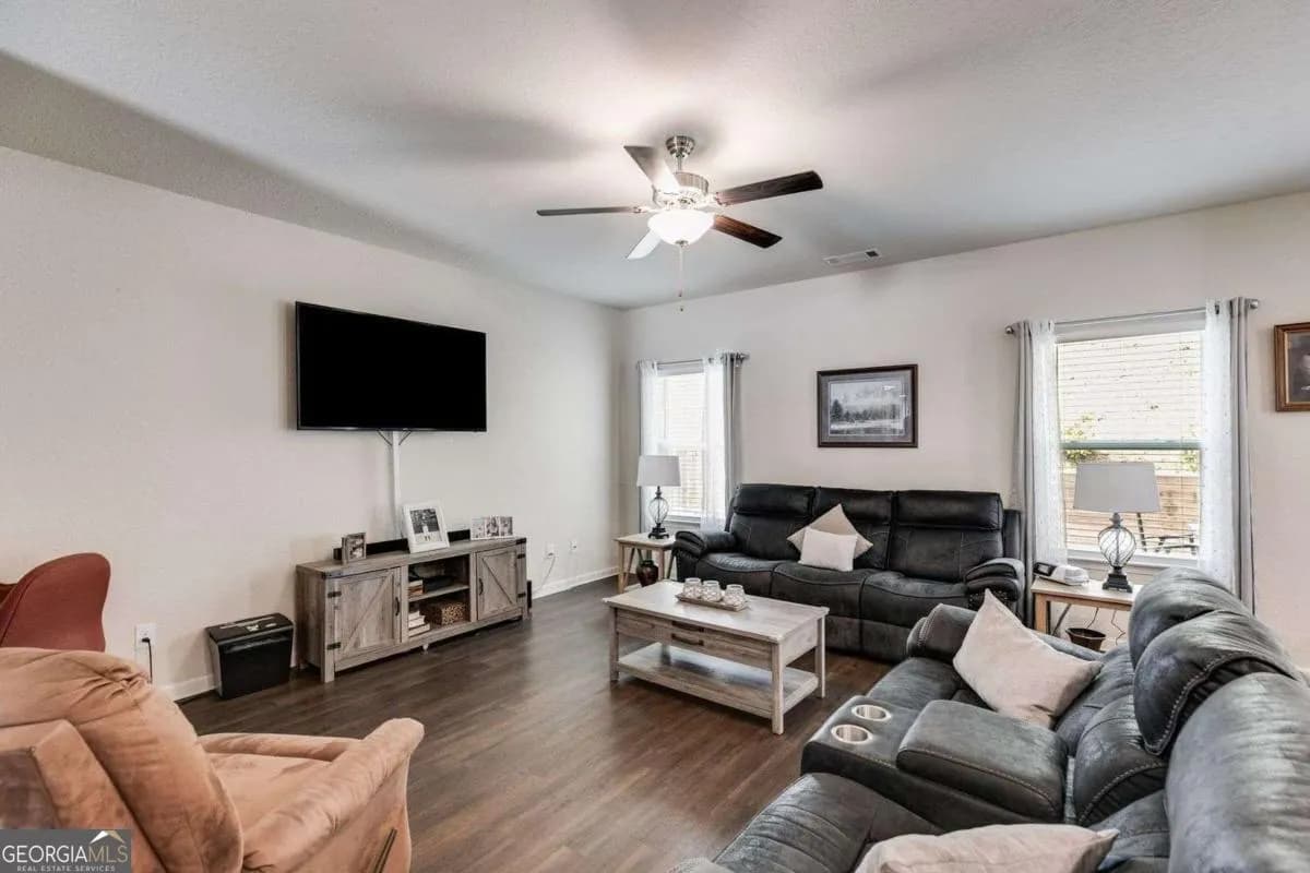 1018 Nandina Ct — photo 21 of 23