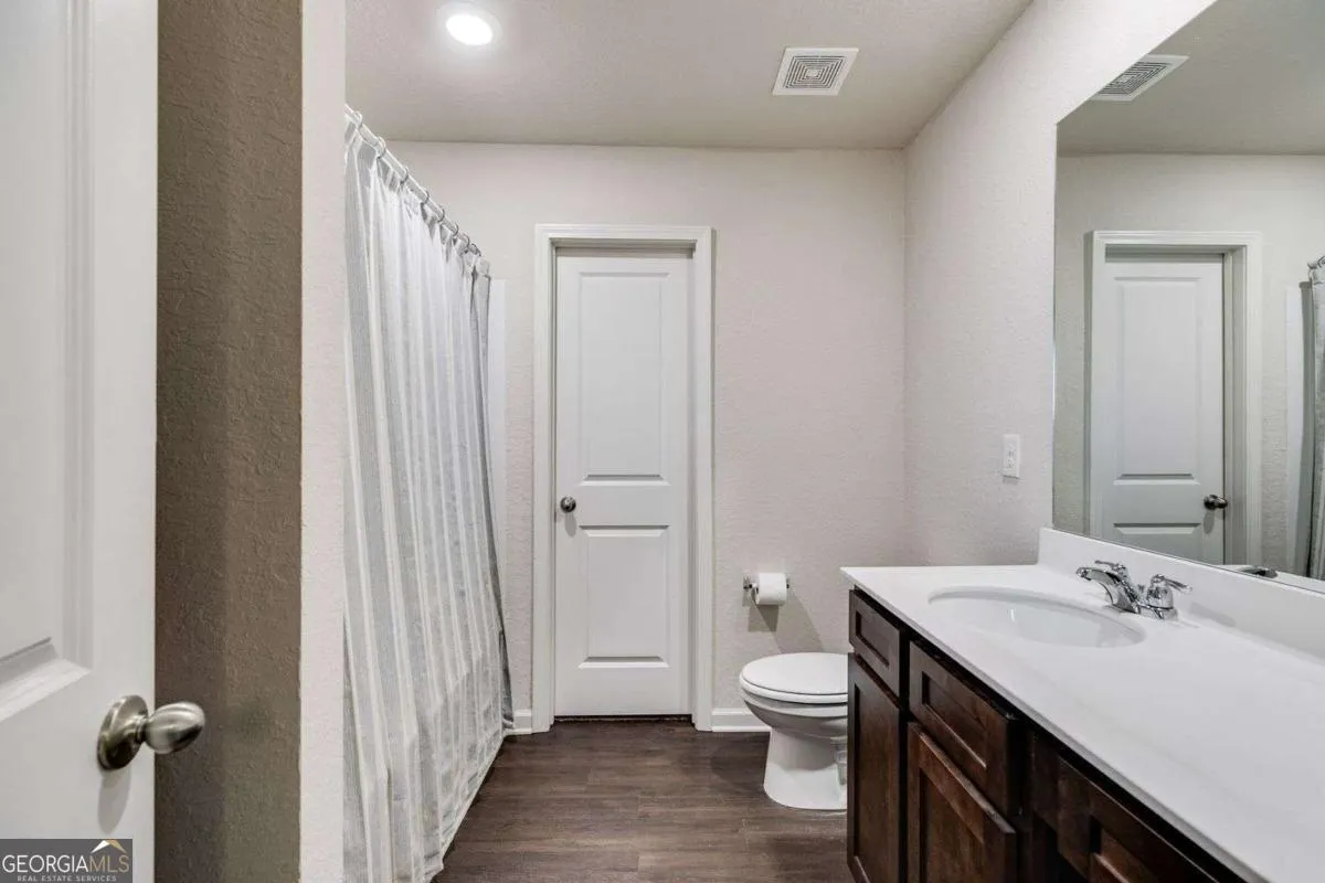 1018 Nandina Ct — photo 11 of 23