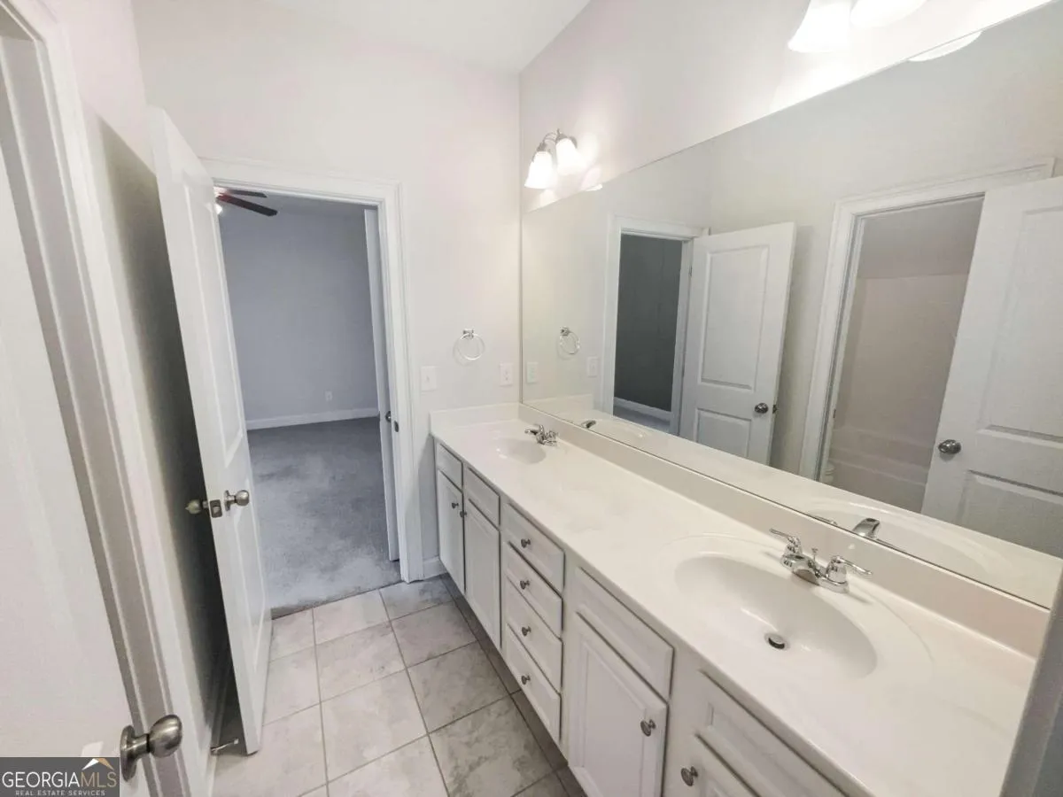 198 Hickory Pointe Dr — photo 8 of 25