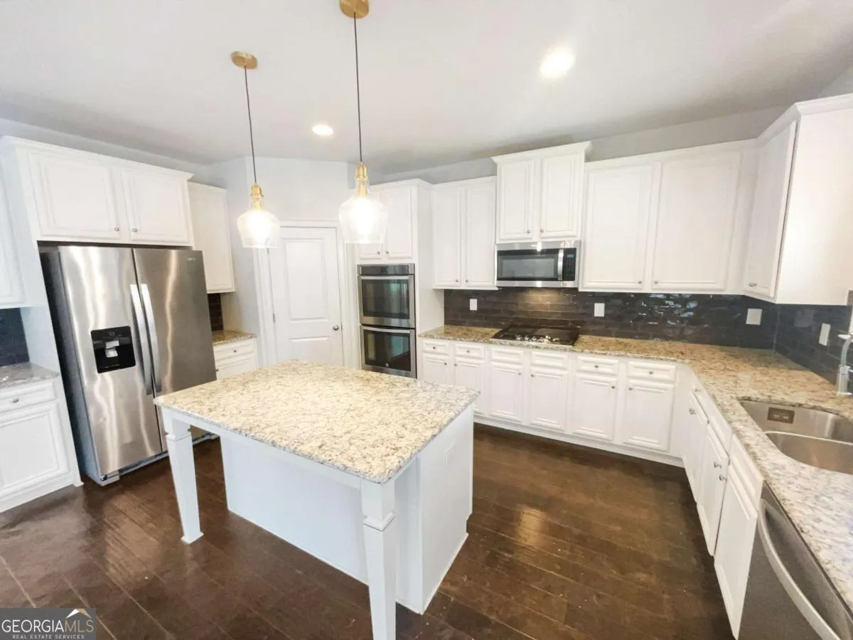 198 Hickory Pointe Dr — photo 22 of 25