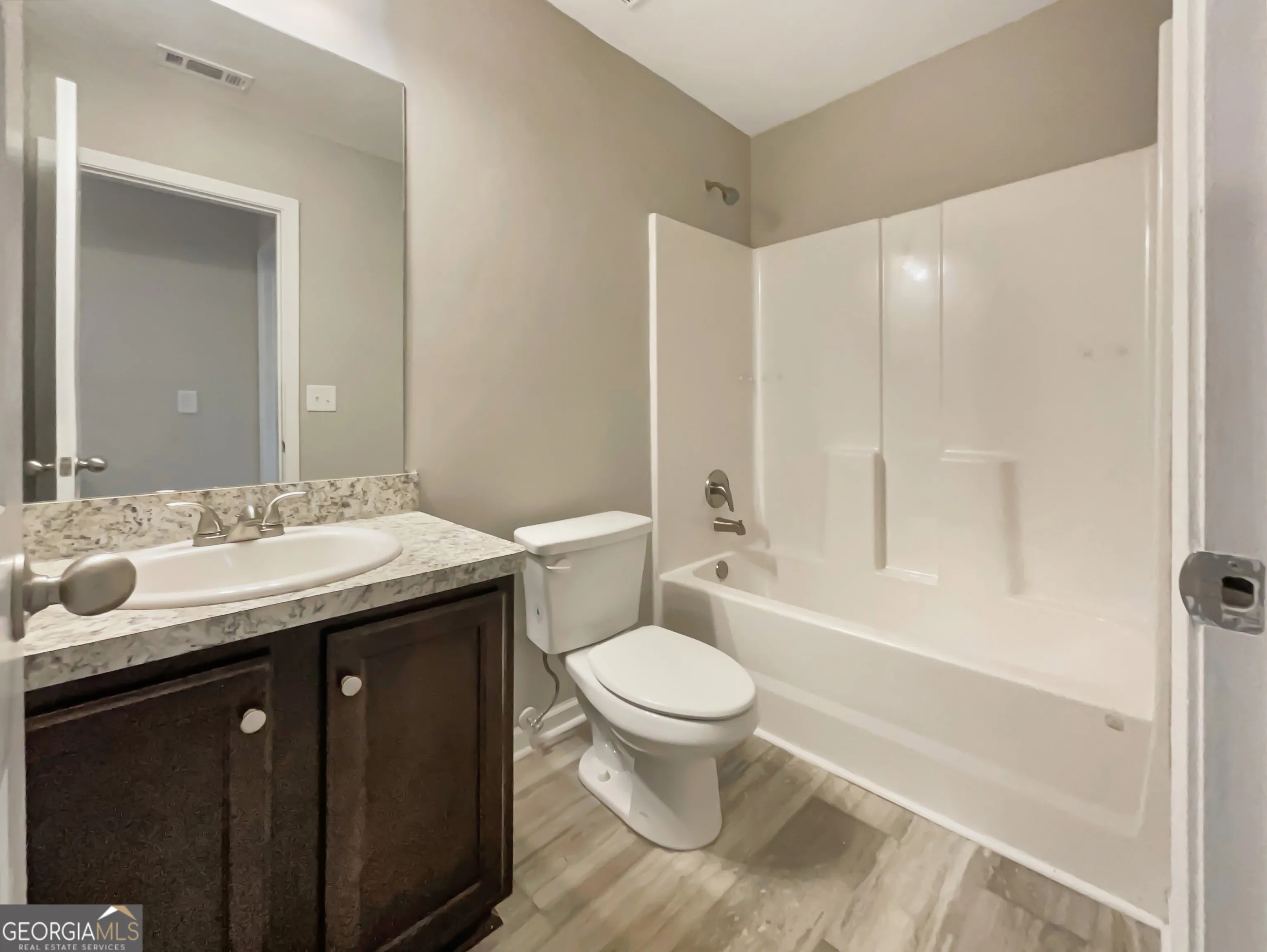 232 Cynthia Ct — photo 10 of 21