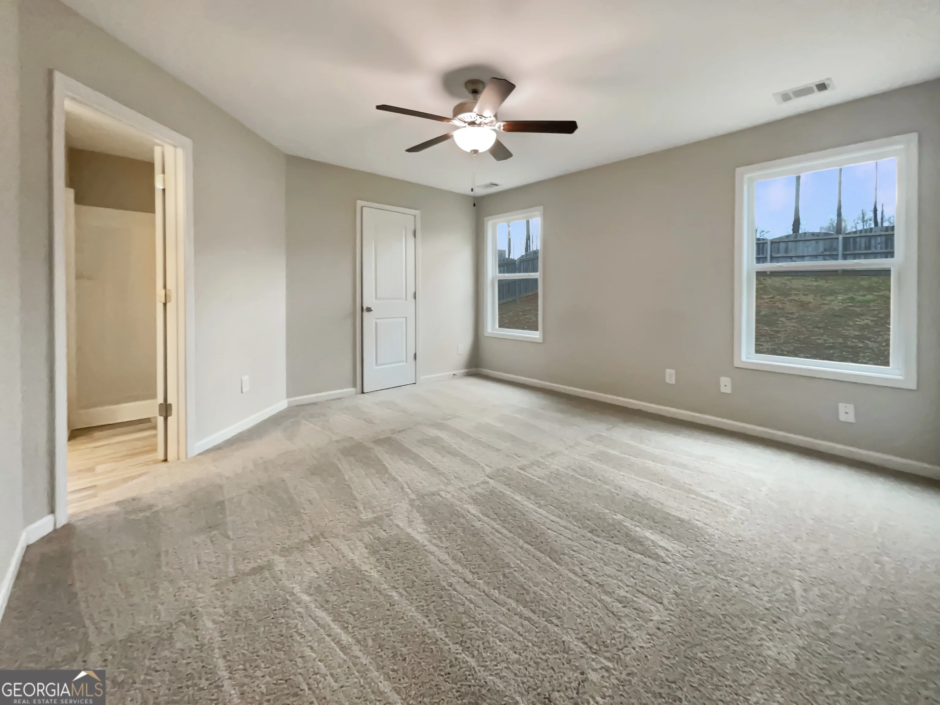 232 Cynthia Ct — photo 6 of 21