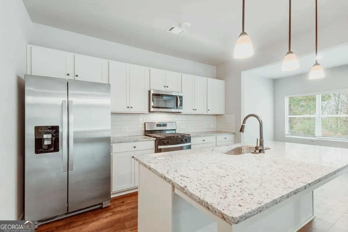 4101 Chapel Hill Reserve — photo 18 of 20