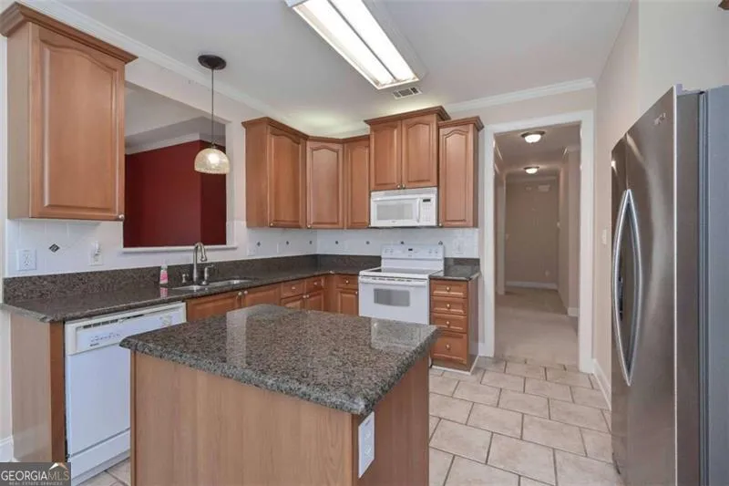 1239 Brentwood Ct — photo 6 of 41