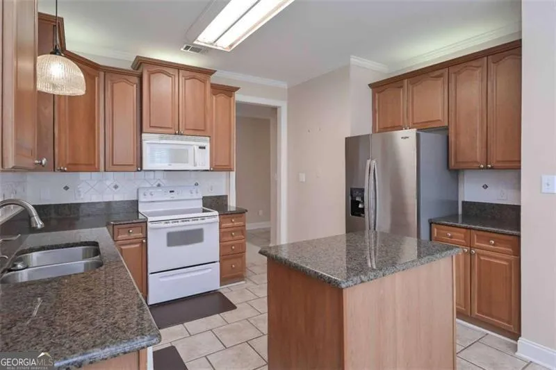 1239 Brentwood Ct — photo 8 of 41