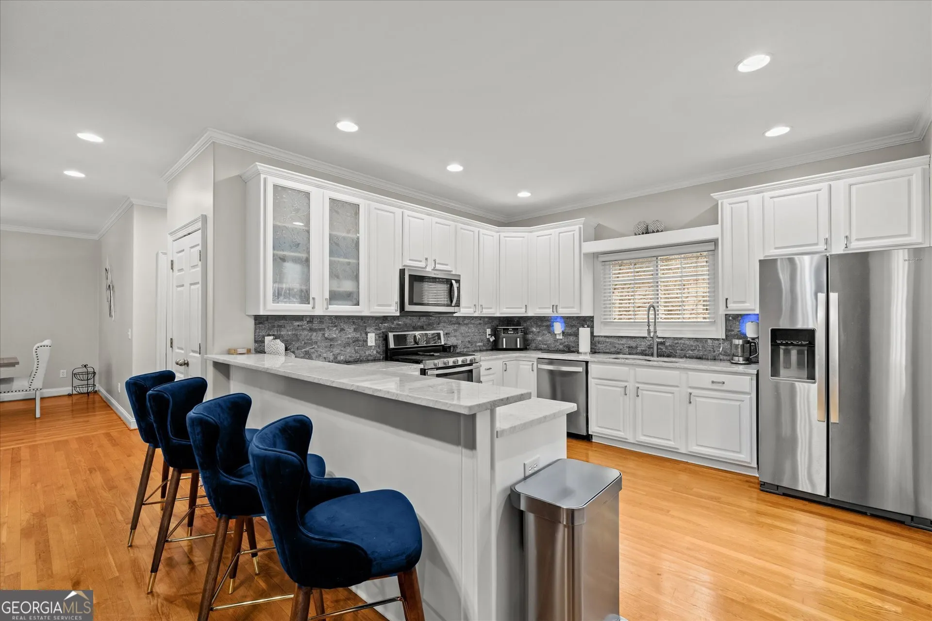 218 N Ole Hickory Trl — photo 6 of 58