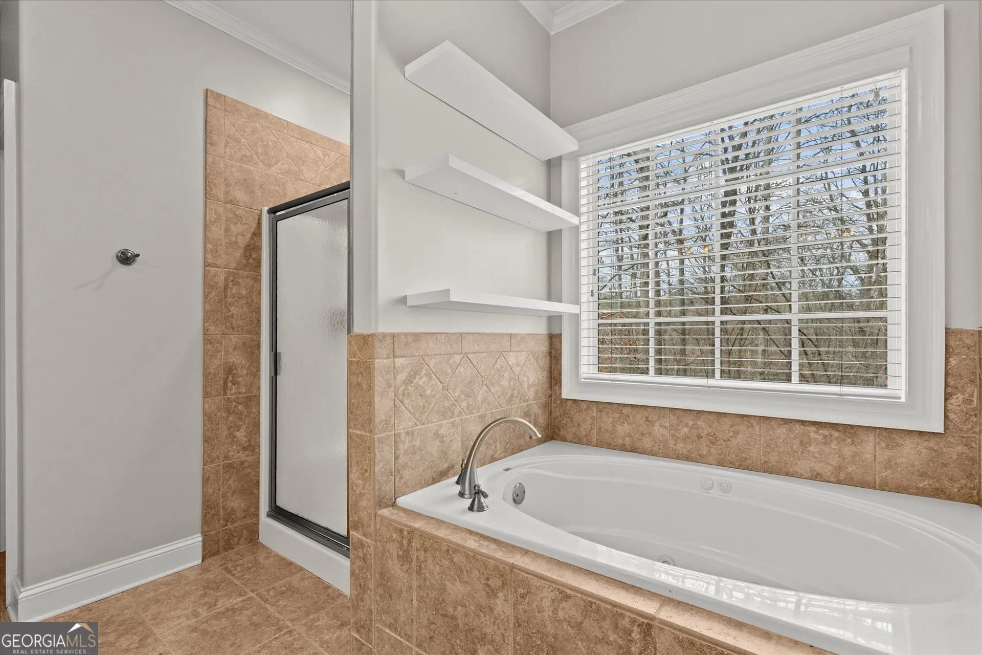 218 N Ole Hickory Trl — photo 16 of 58