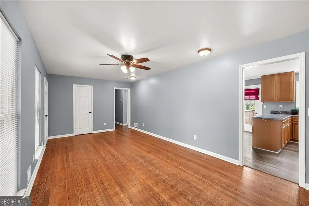 6428 Melrose Dr — photo 38 of 42