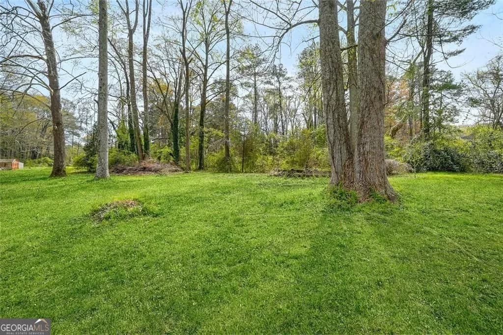 6428 Melrose Dr — photo 11 of 42