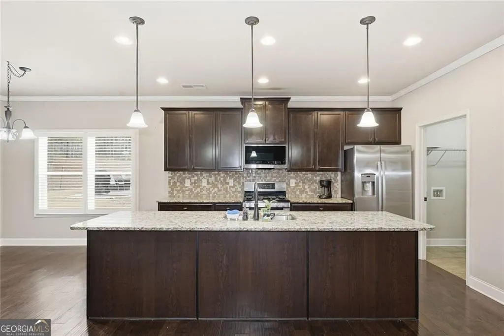 163 Hawthorne Ridge Cir — photo 10 of 53