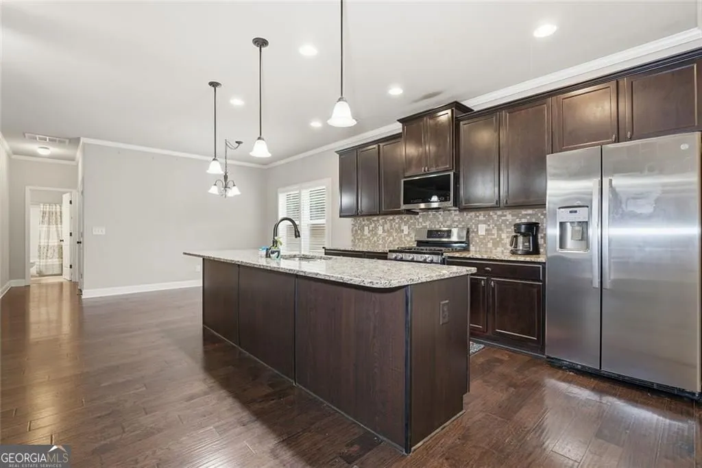 163 Hawthorne Ridge Cir — photo 11 of 53