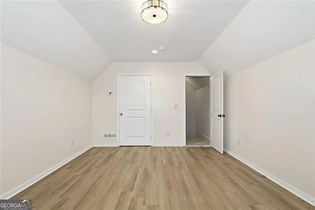163 Hawthorne Ridge Cir — photo 32 of 53
