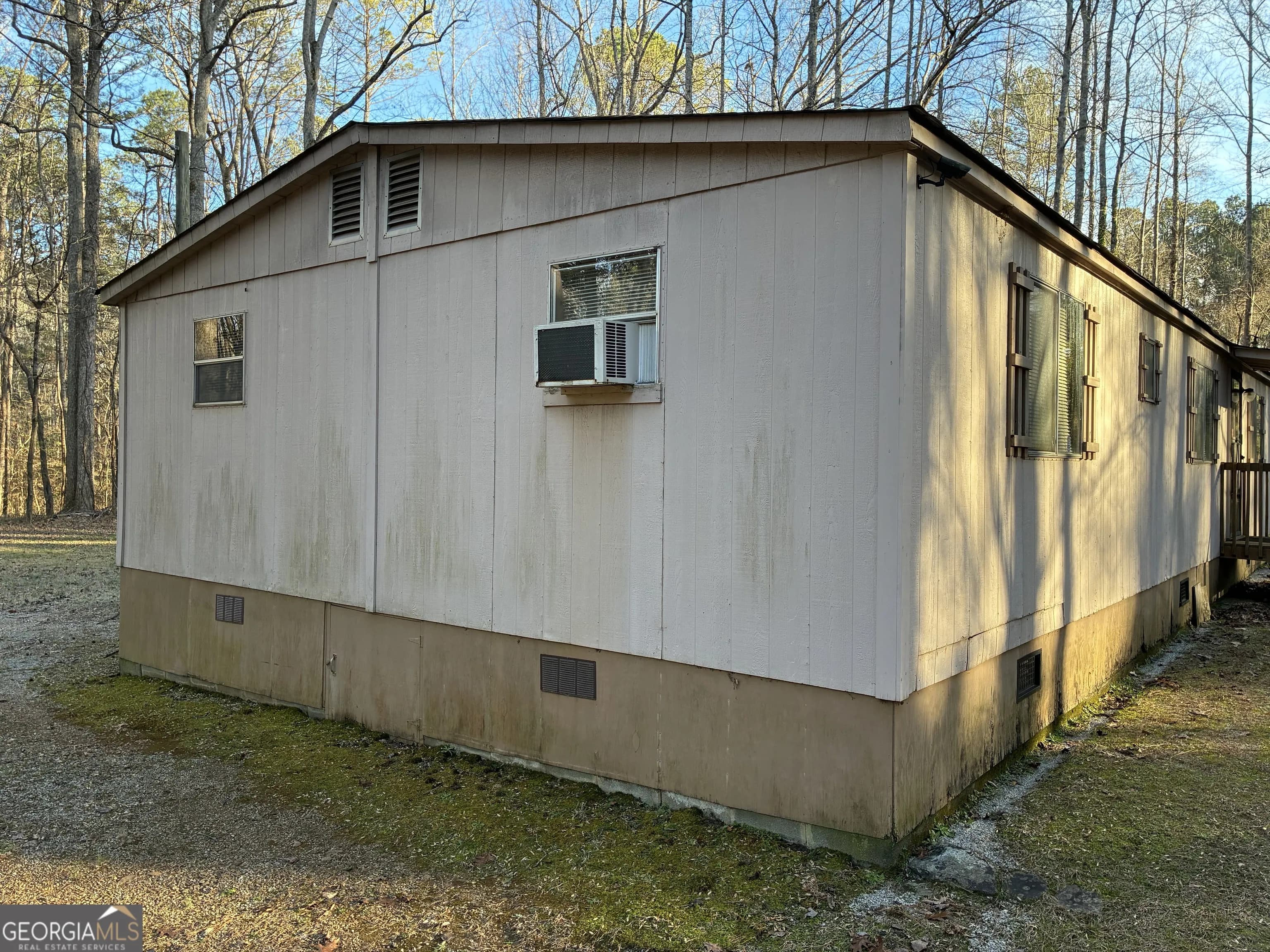 208 Manors Mill Rd — photo 10 of 26
