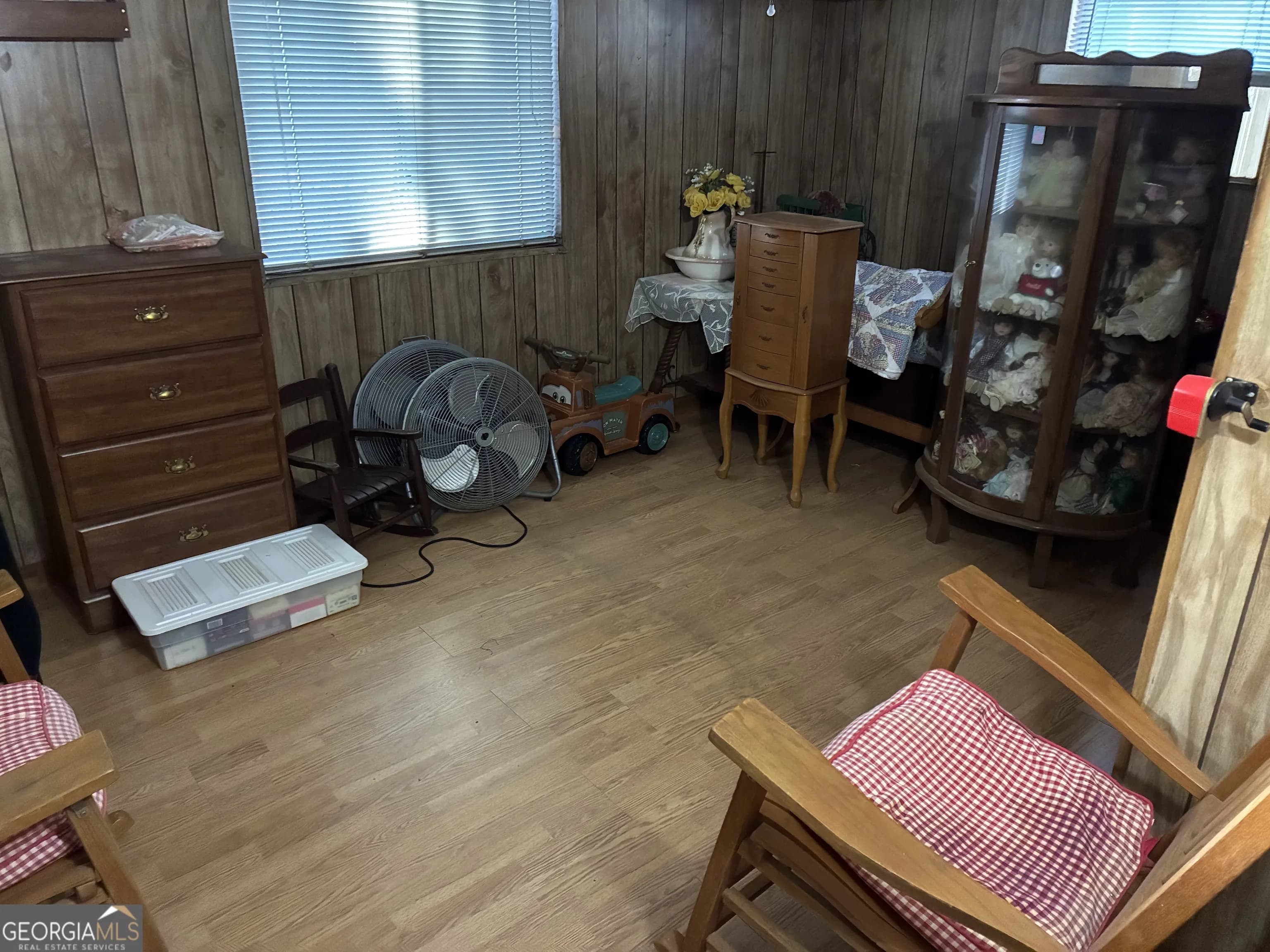 208 Manors Mill Rd — photo 6 of 26