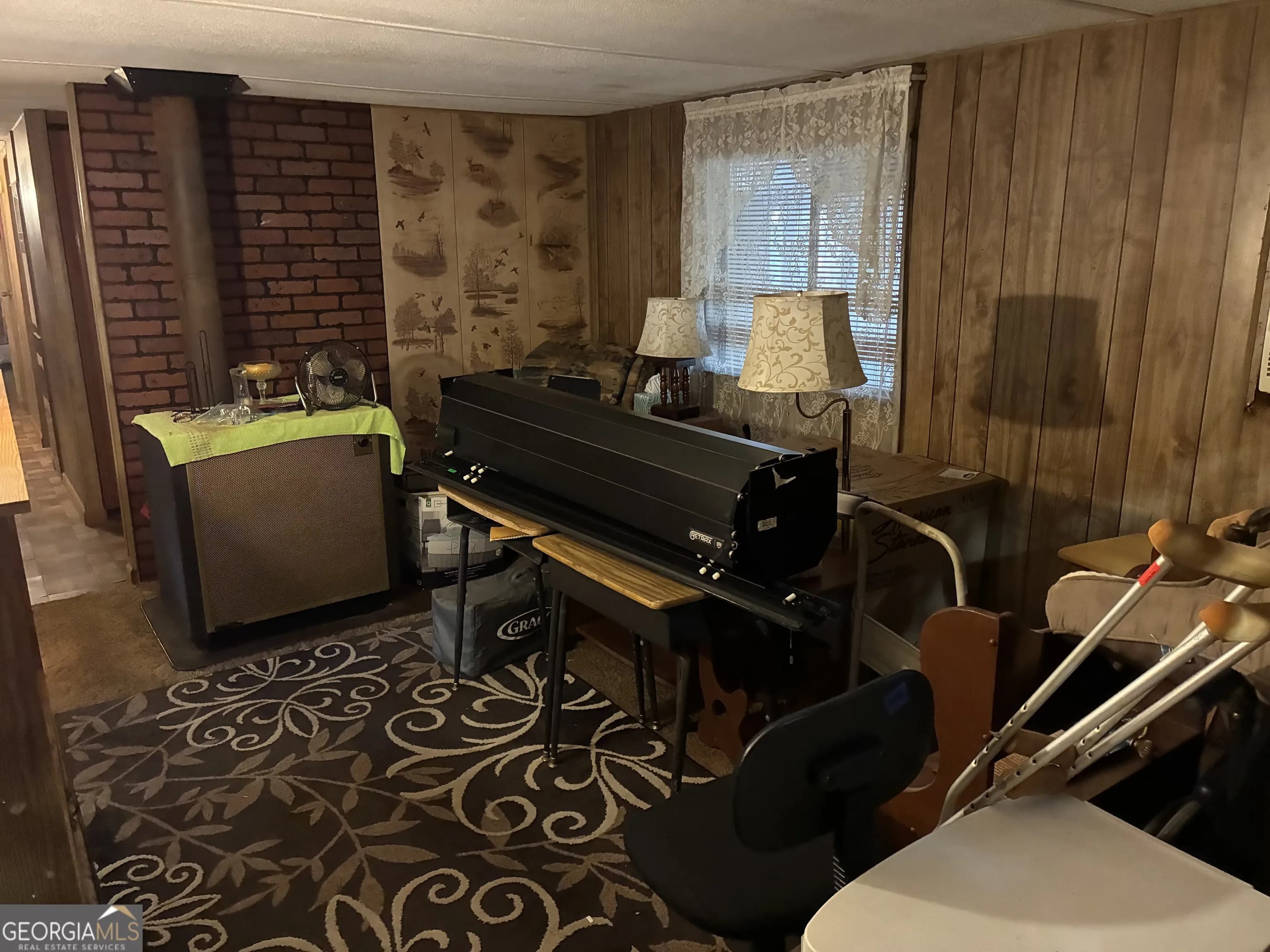 208 Manors Mill Rd — photo 25 of 26