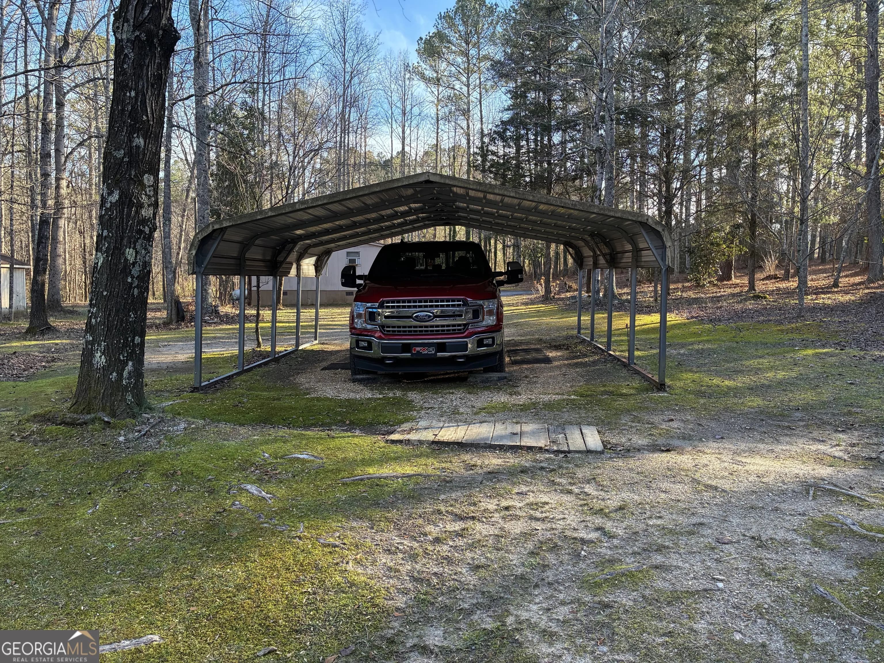 208 Manors Mill Rd — photo 15 of 26