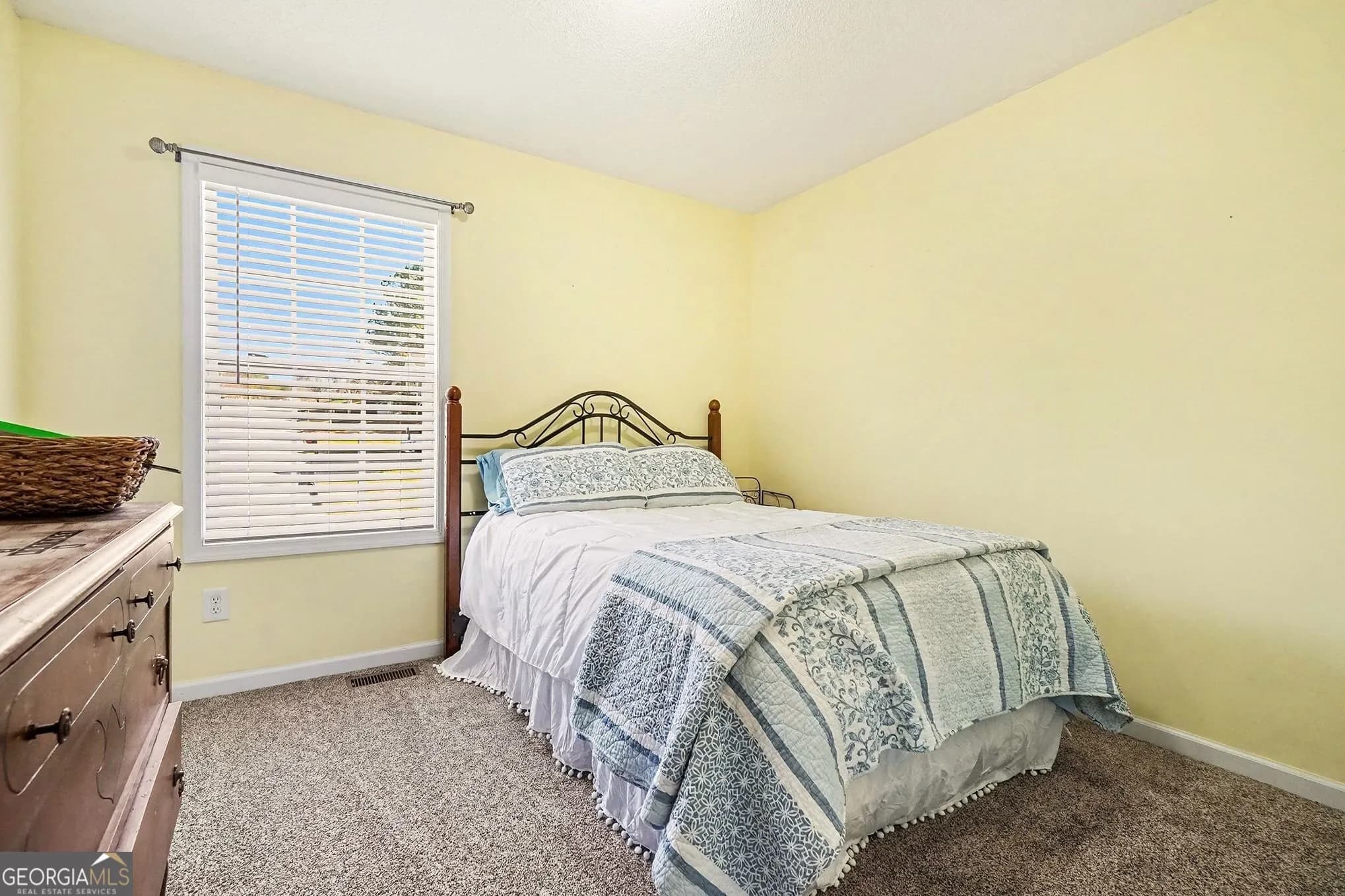 100 Hunter Pl — photo 3 of 29