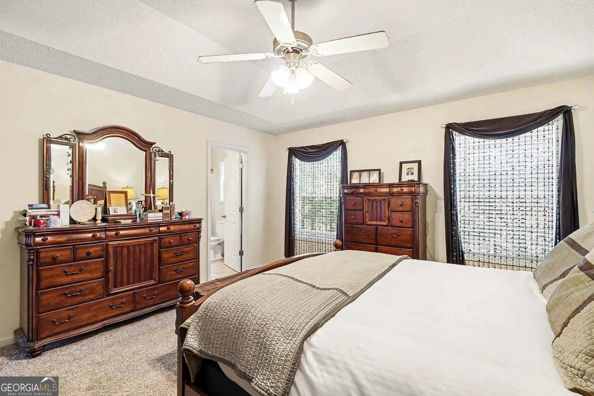 100 Hunter Pl — photo 6 of 29