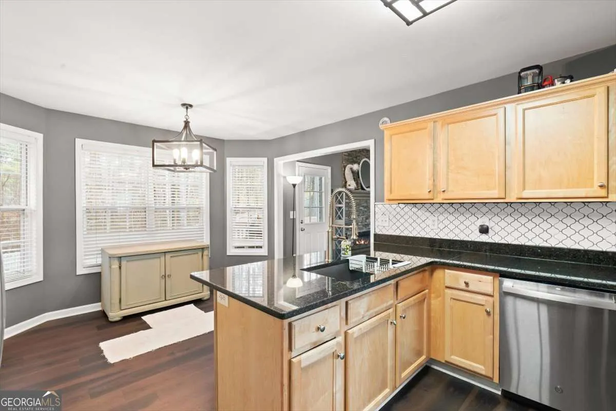 136 Harborside Dr — photo 6 of 56