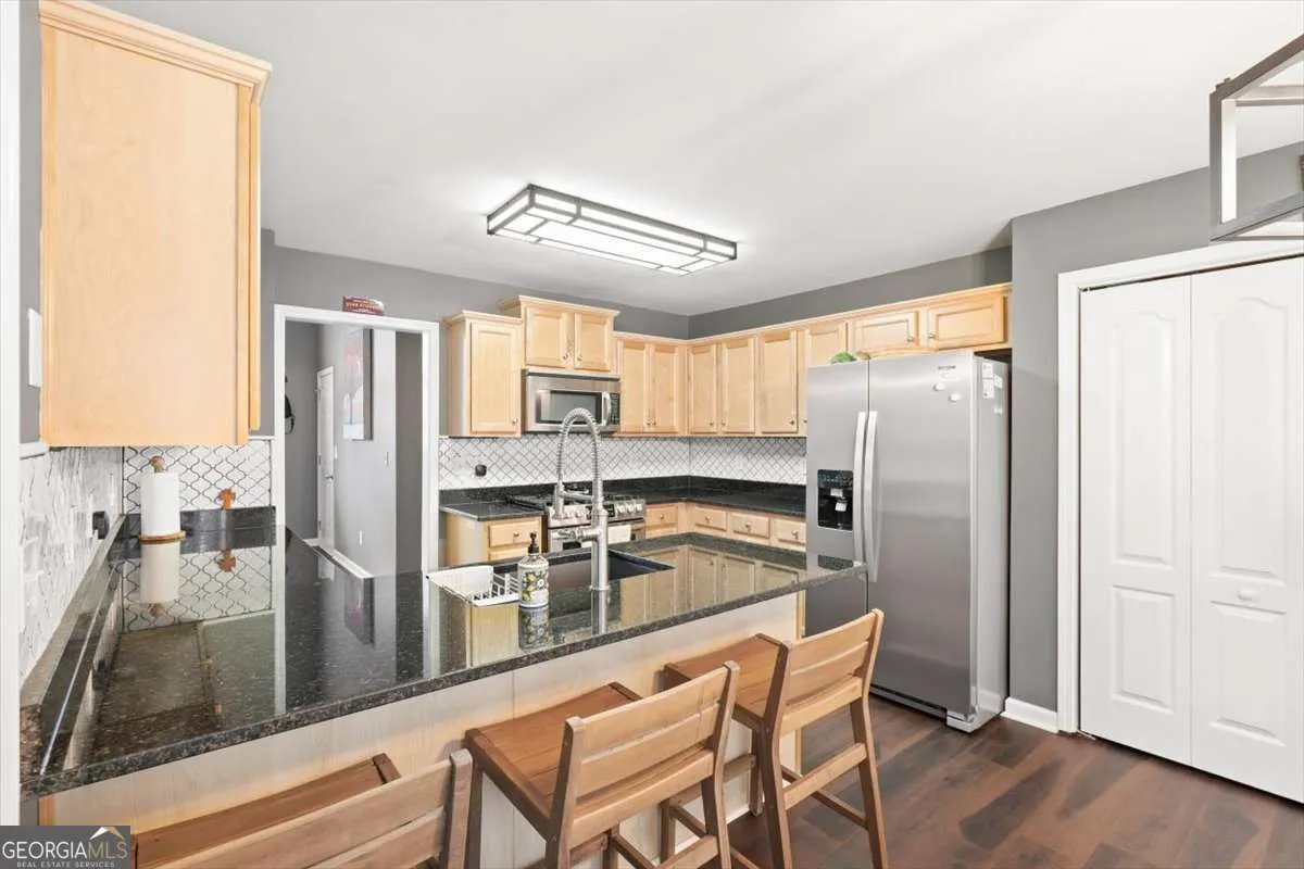 136 Harborside Dr — photo 9 of 56