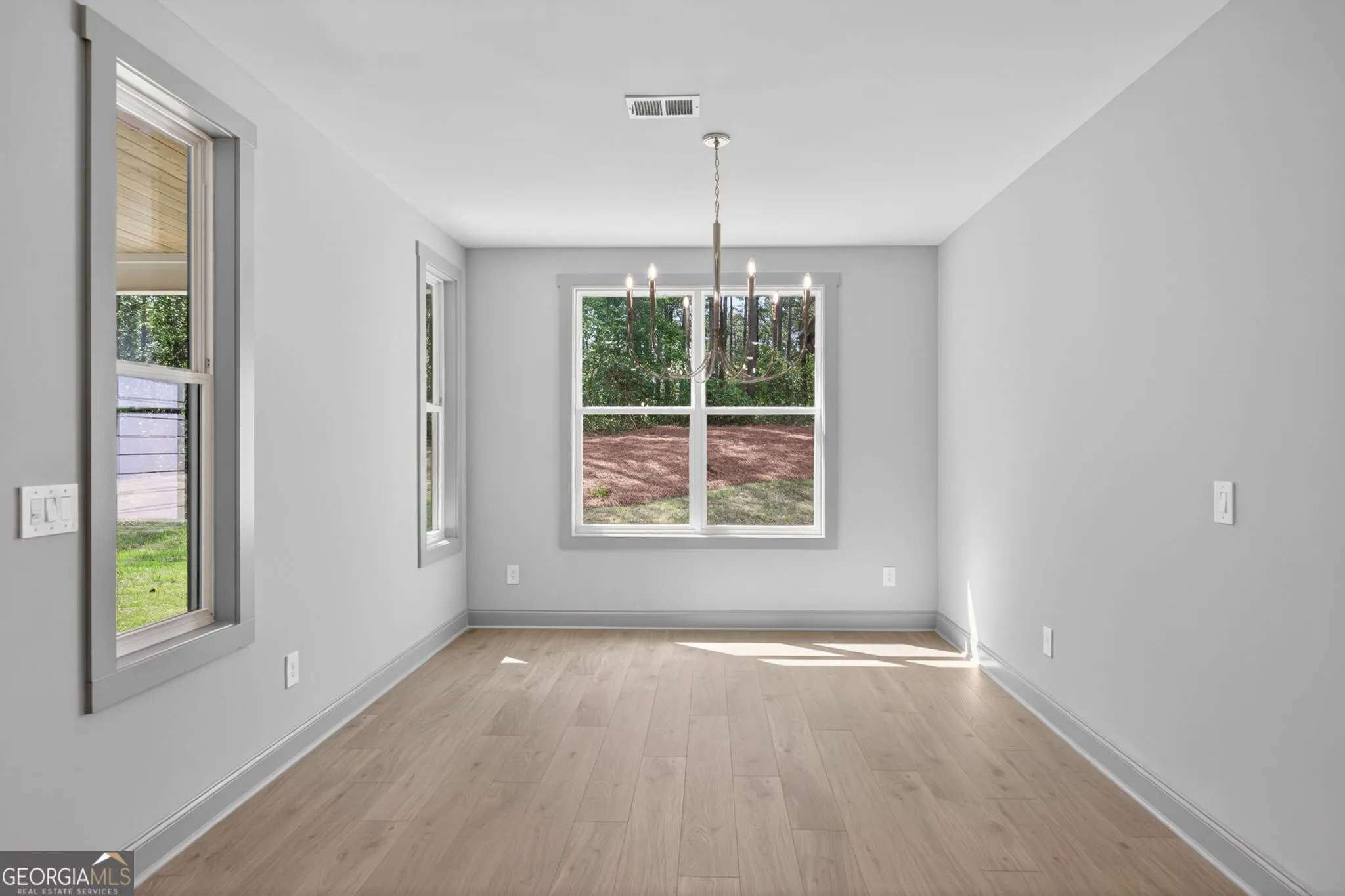 755 Crews Rd — photo 12 of 50