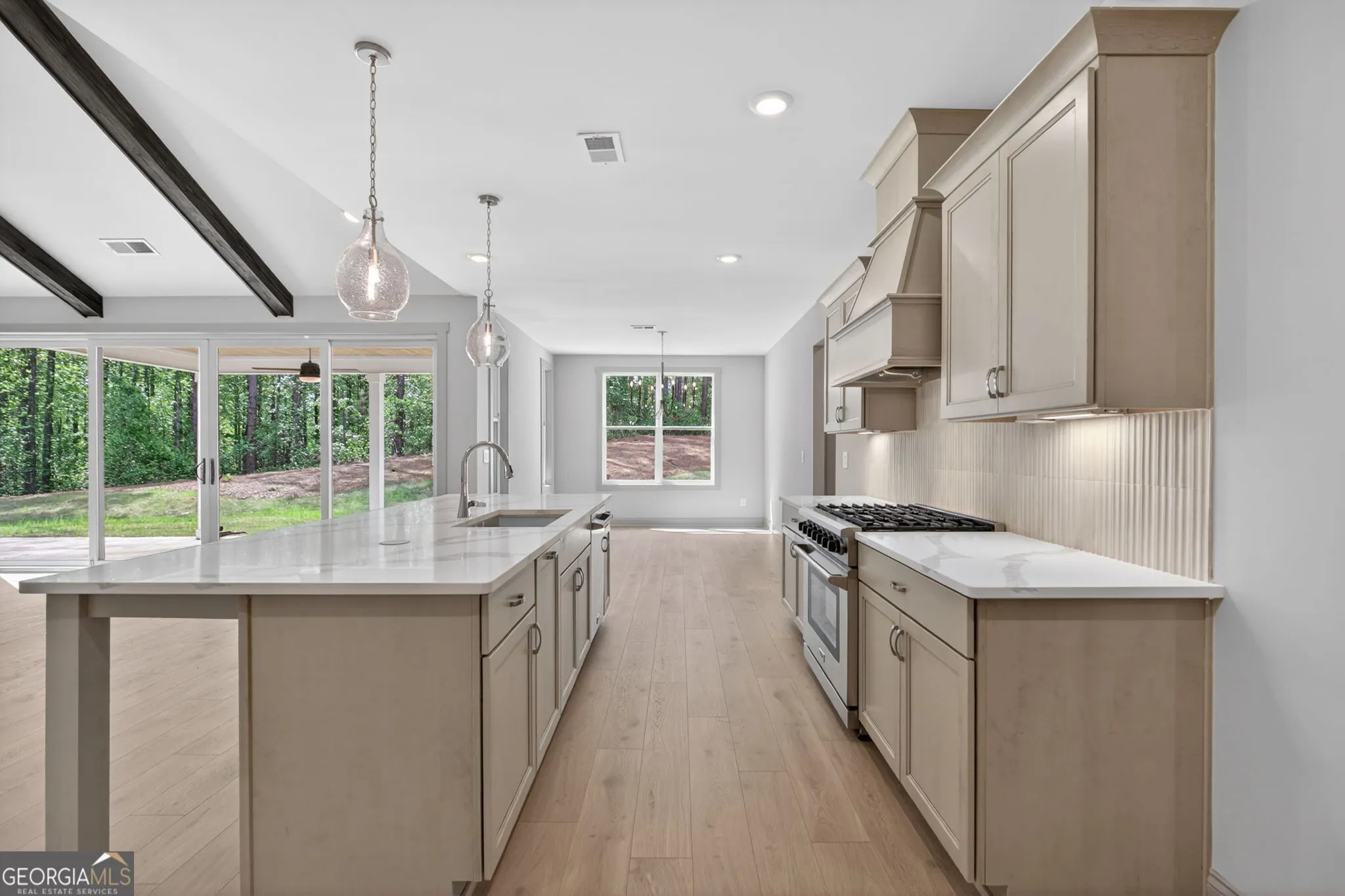 755 Crews Rd — photo 9 of 50