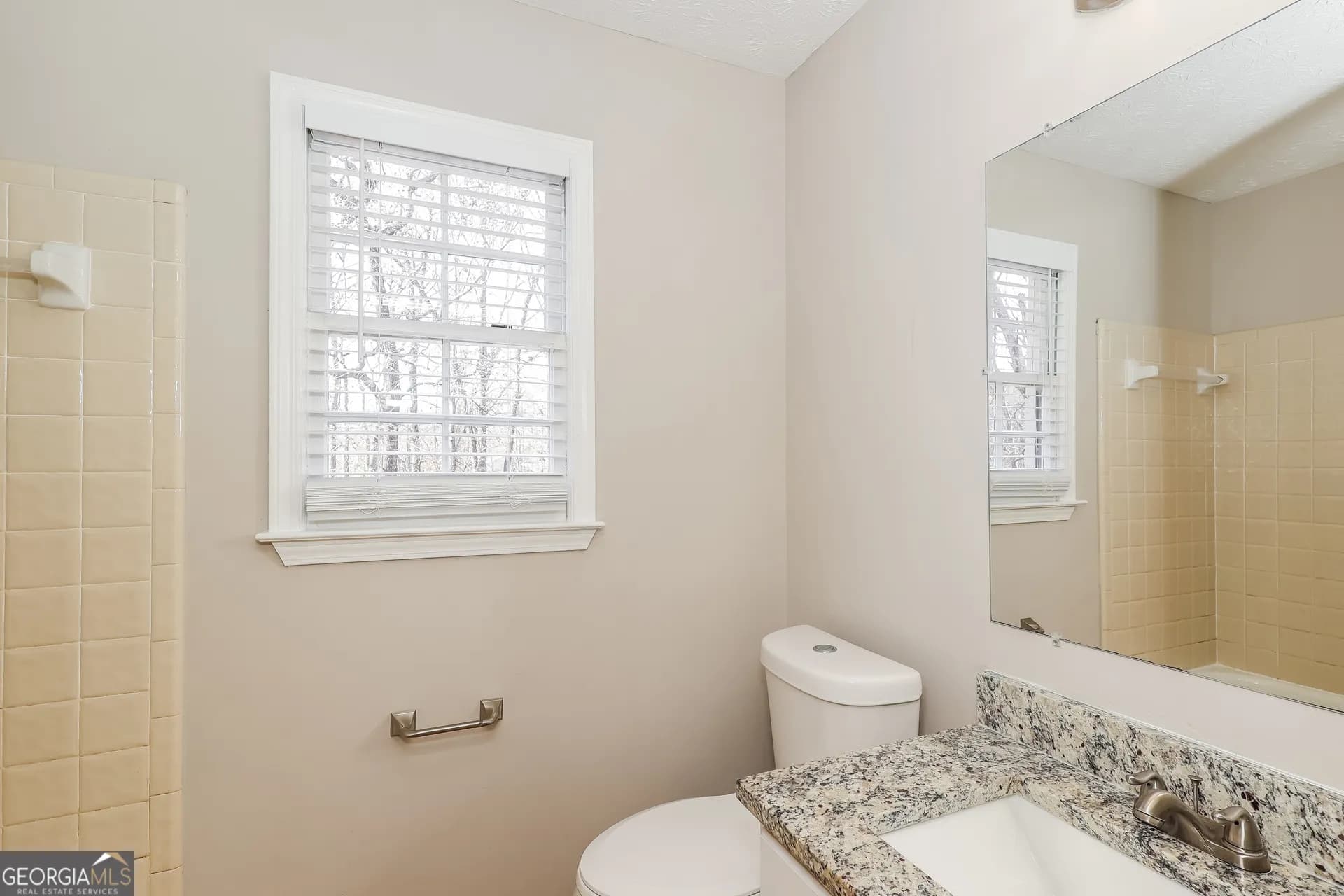 5675 Stewart Woods Dr — photo 10 of 23
