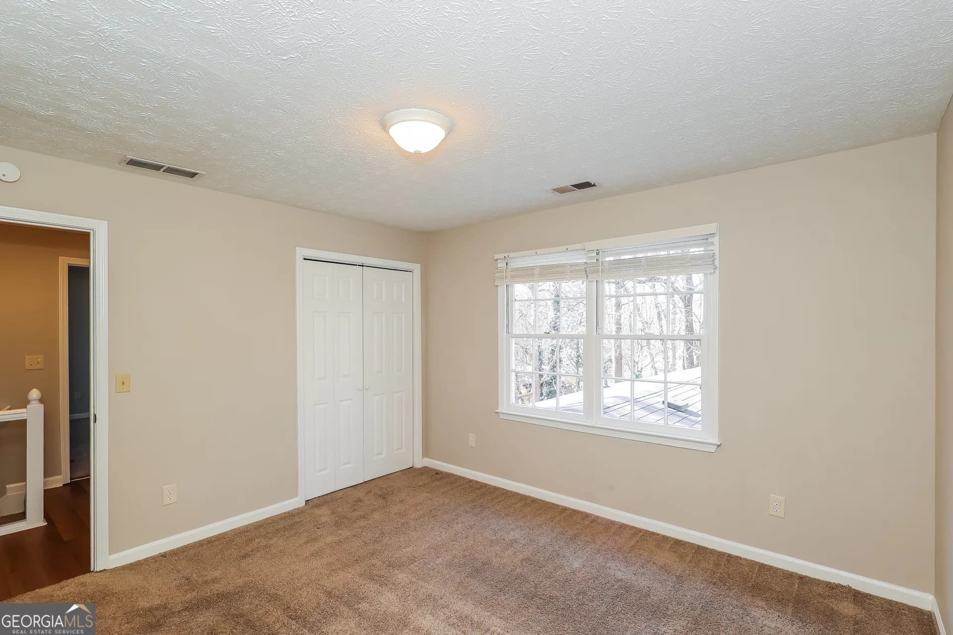 5675 Stewart Woods Dr — photo 7 of 23
