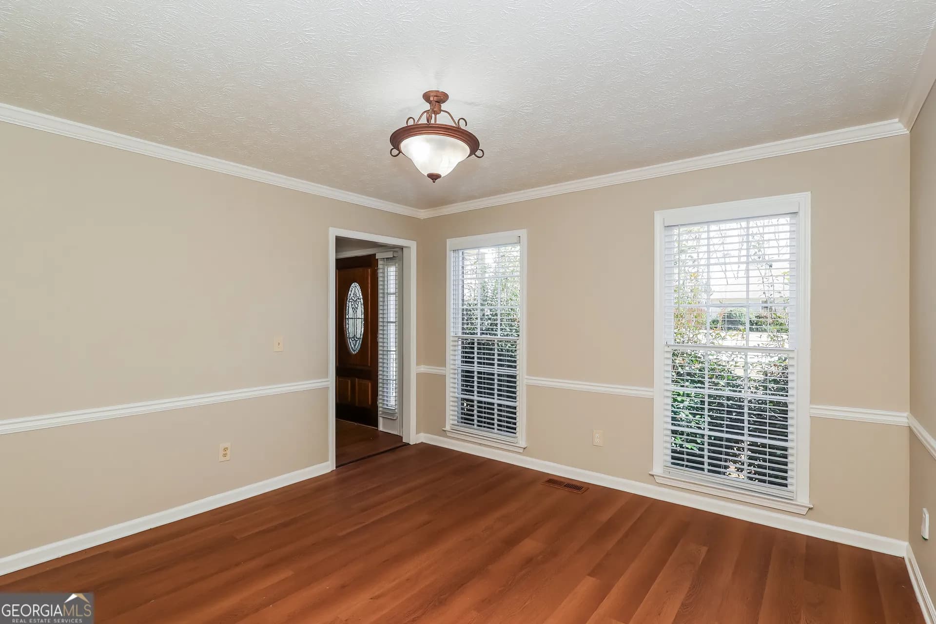 5675 Stewart Woods Dr — photo 19 of 23