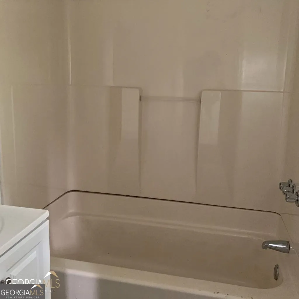116 Edwards St — photo 17 of 33