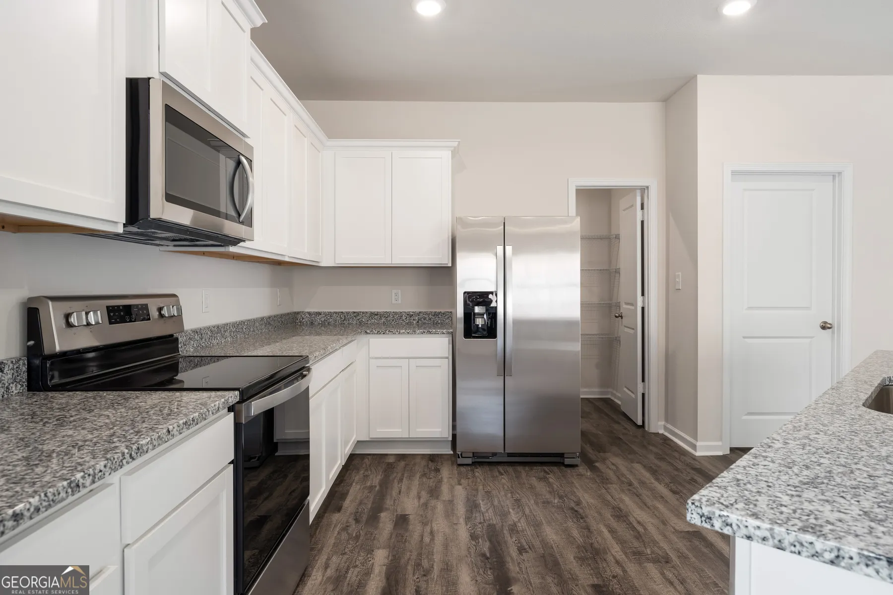 662 Mackenzie Cv — photo 10 of 13