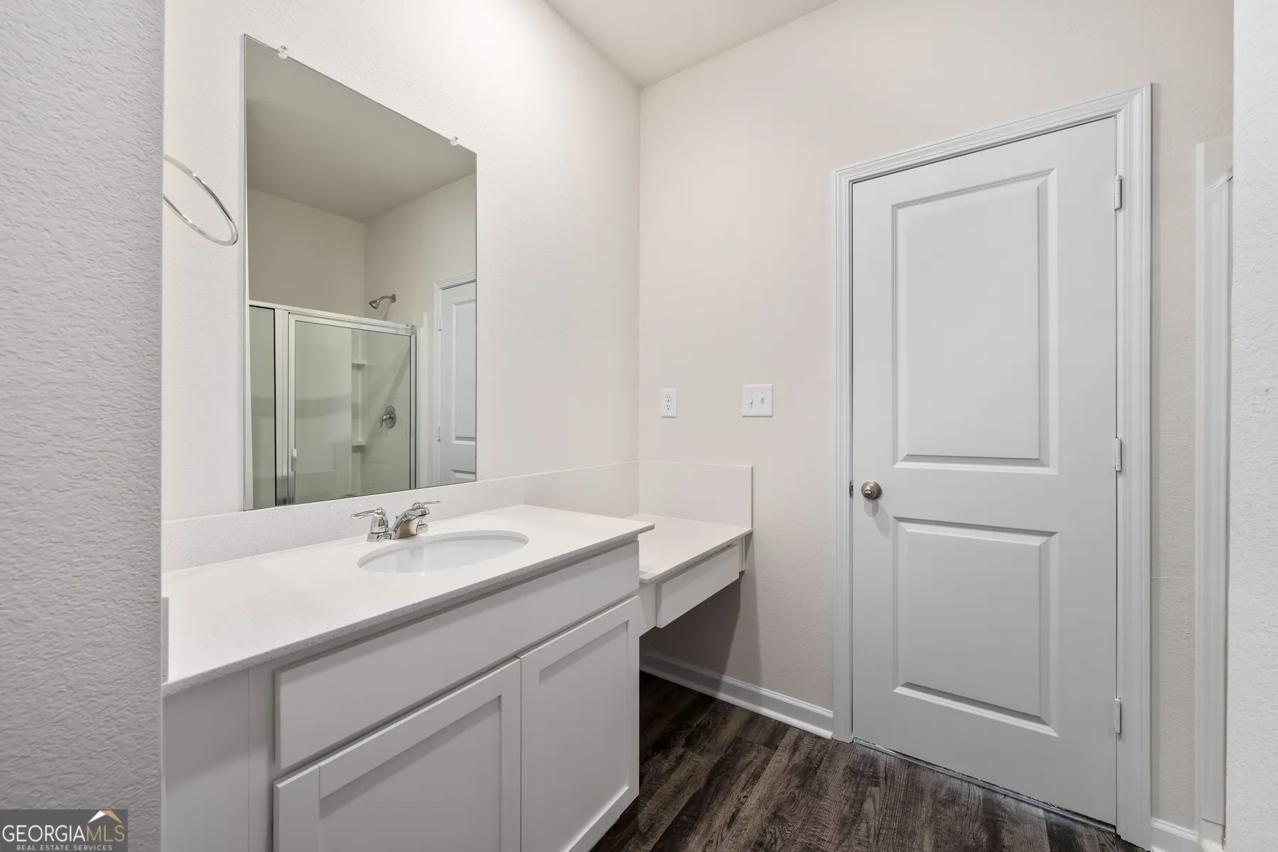 662 Mackenzie Cv — photo 12 of 13