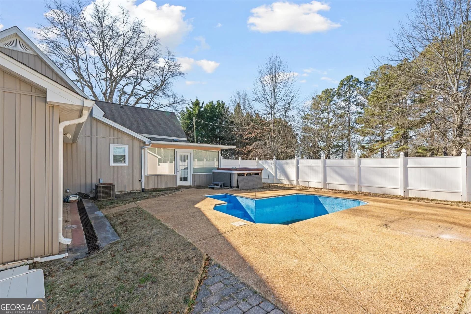 333 Davis Rd — photo 37 of 65