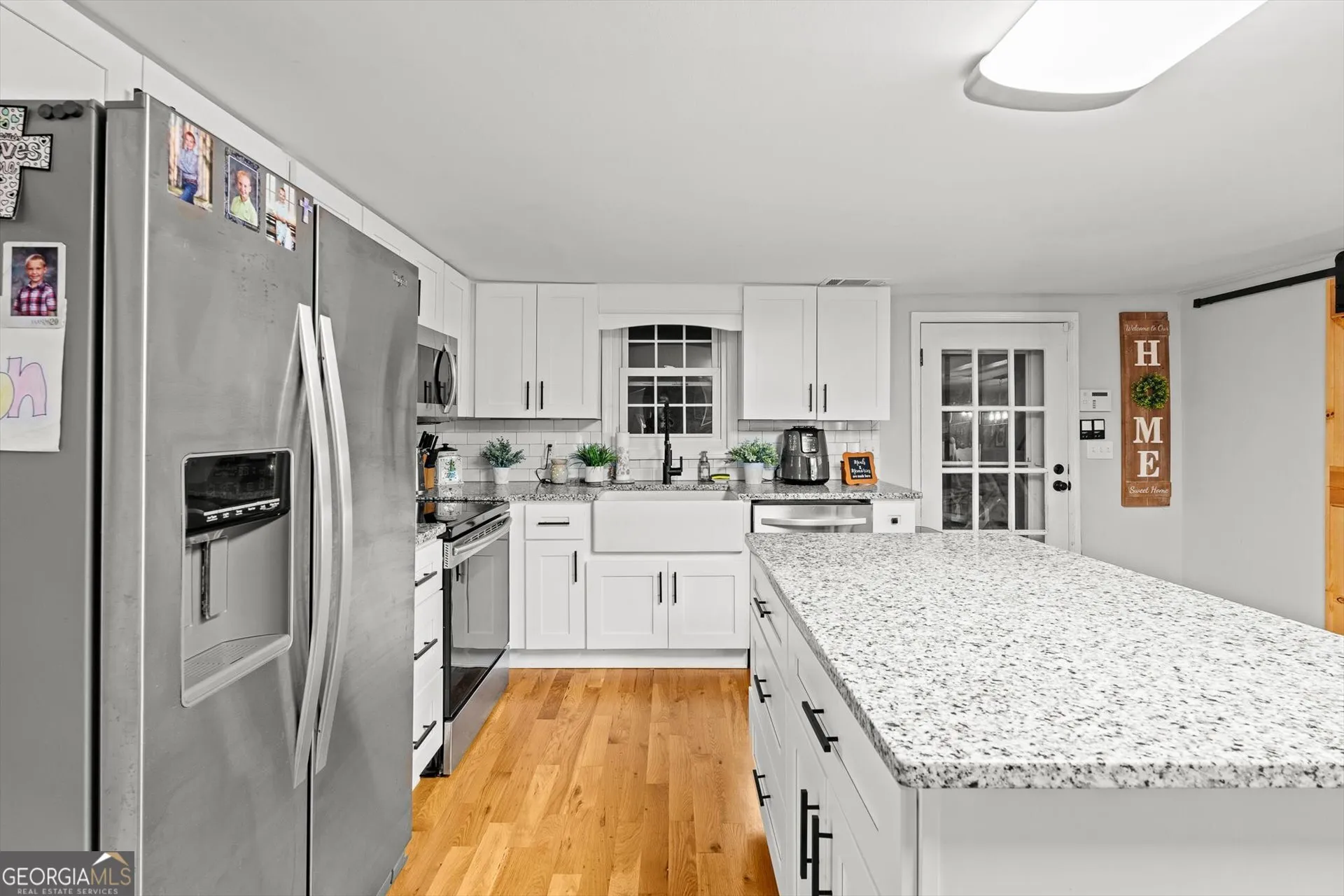 333 Davis Rd — photo 9 of 65