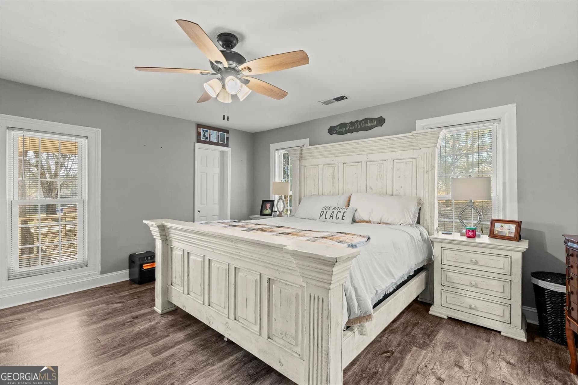 333 Davis Rd — photo 17 of 65