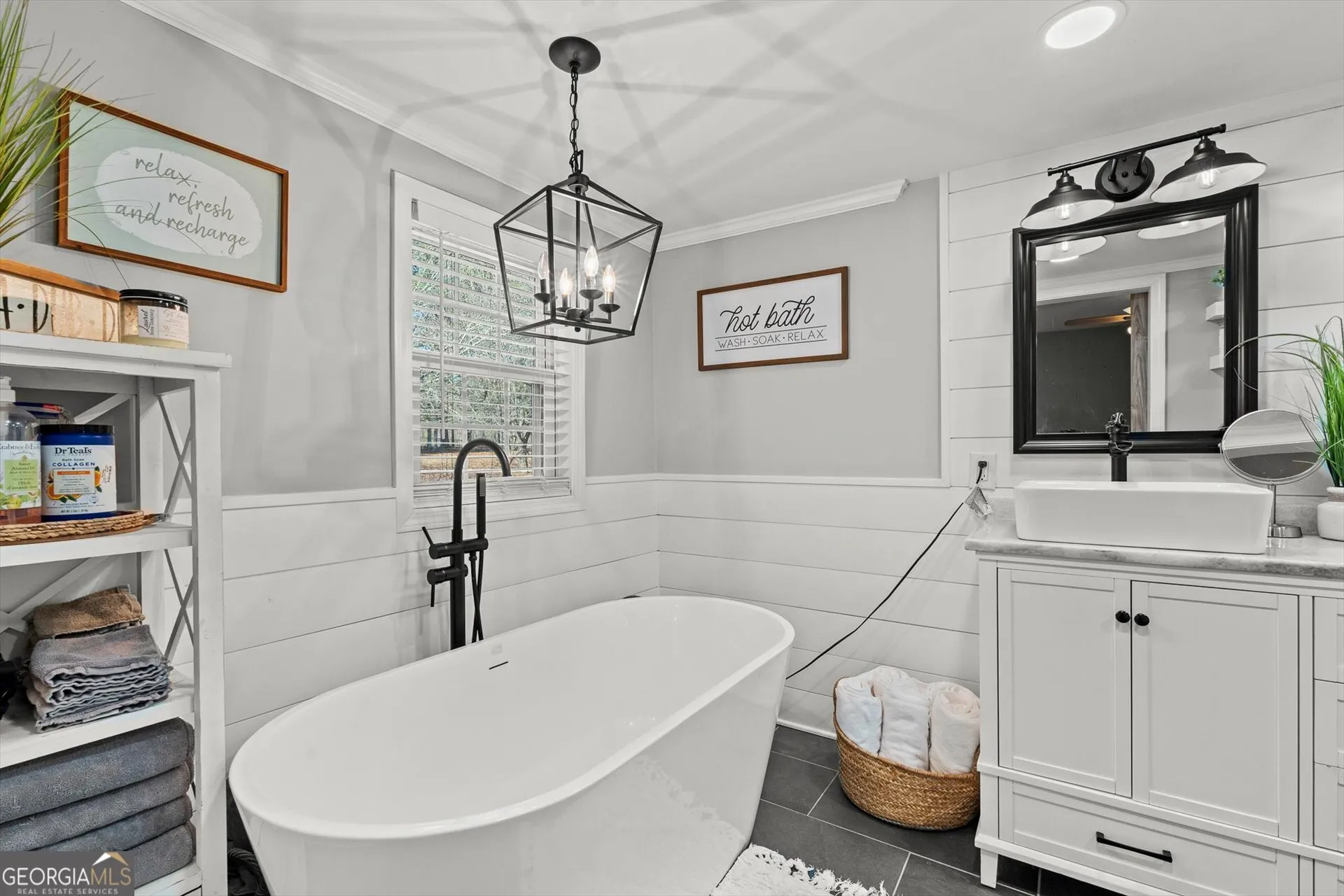 333 Davis Rd — photo 18 of 65