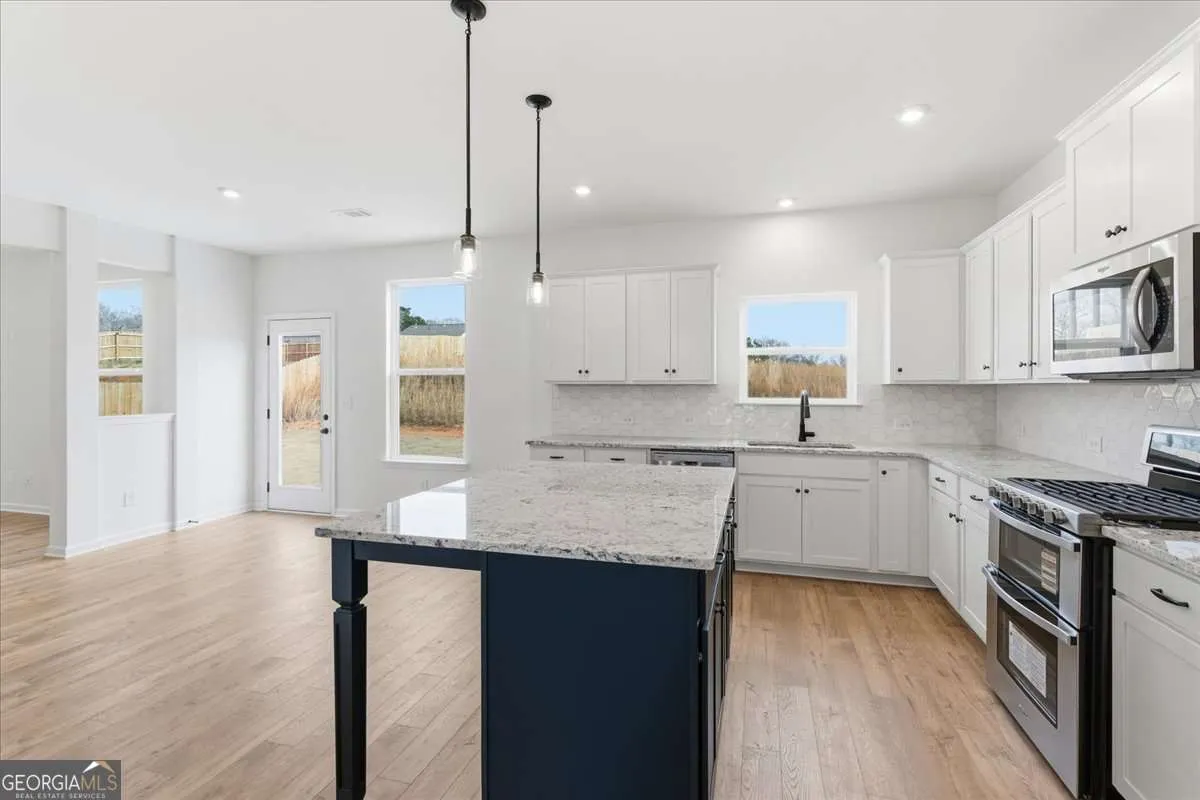 4170 Chapel Hill Reserve — photo 12 of 42