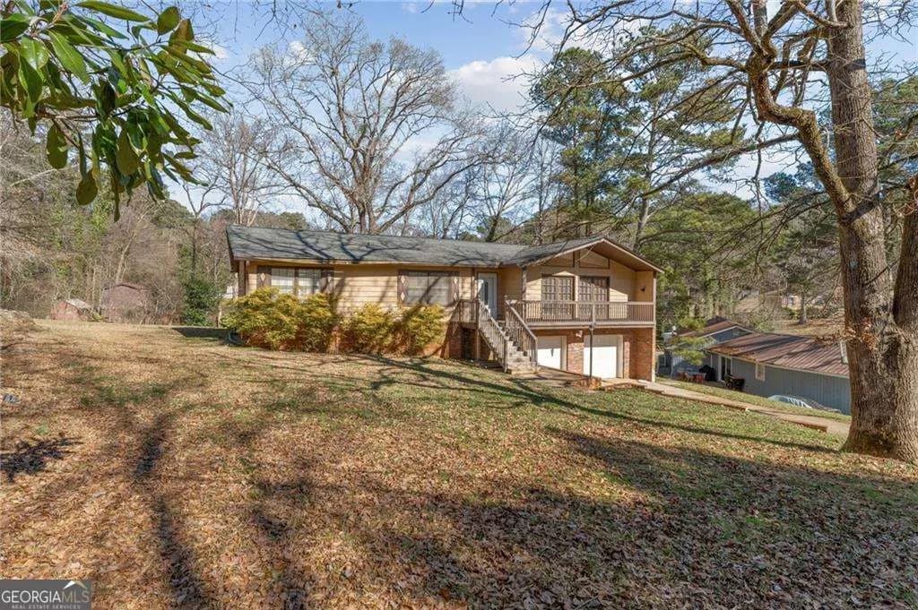 6140 Michelle Ln, Douglasville