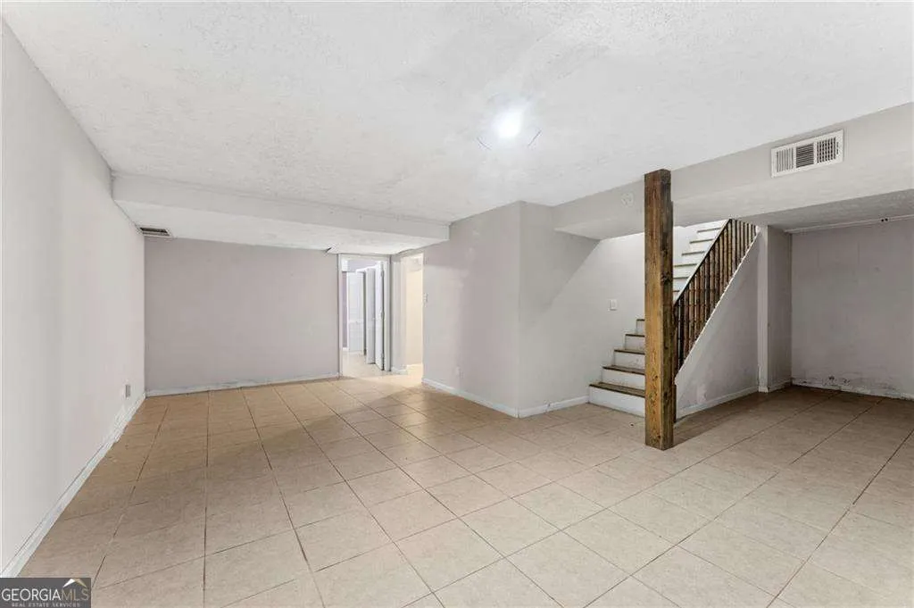 6140 Michelle Ln — photo 26 of 27